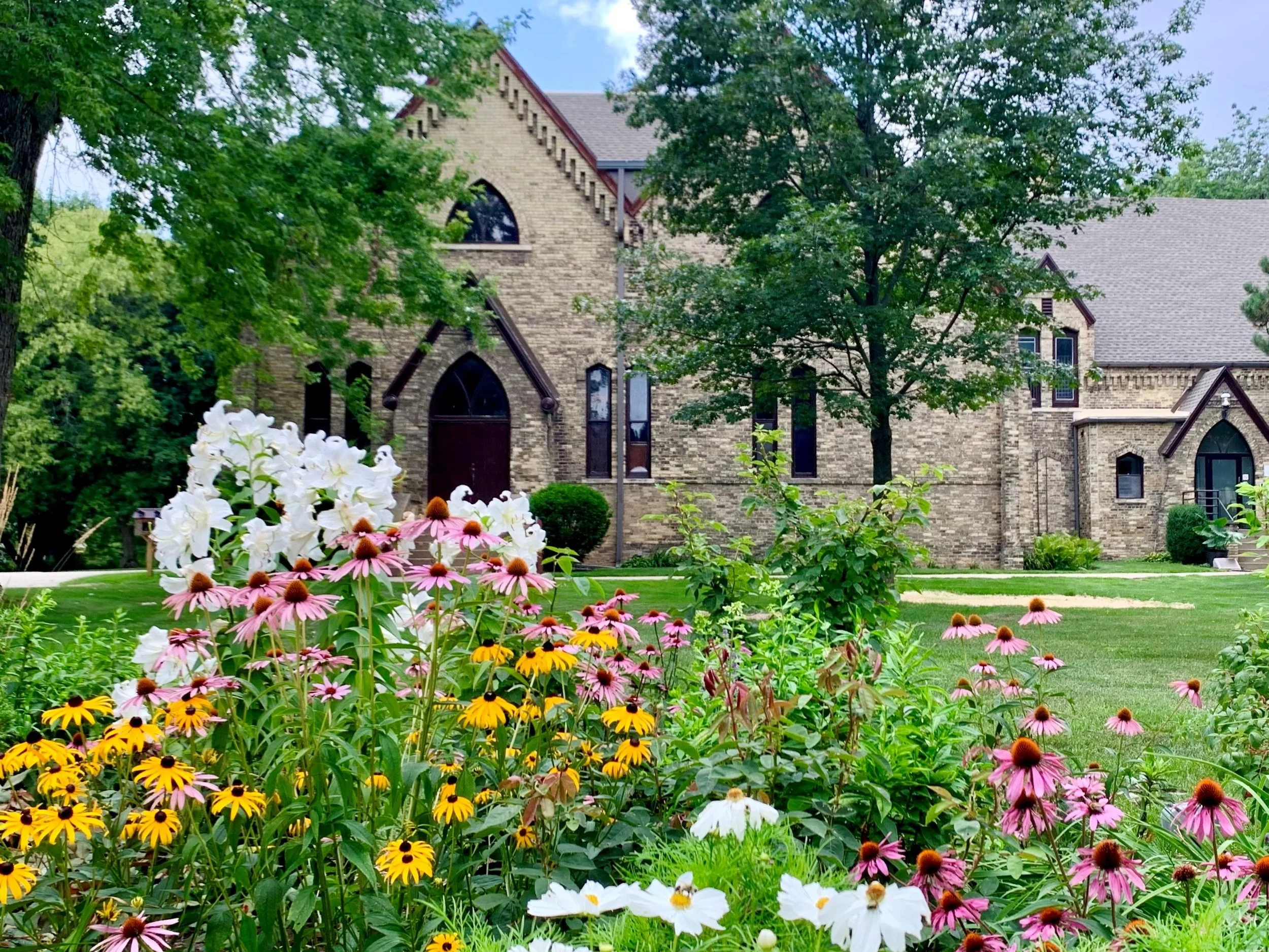 Retreat Centers of Wisconsin | Experience Peace & Renewal Today