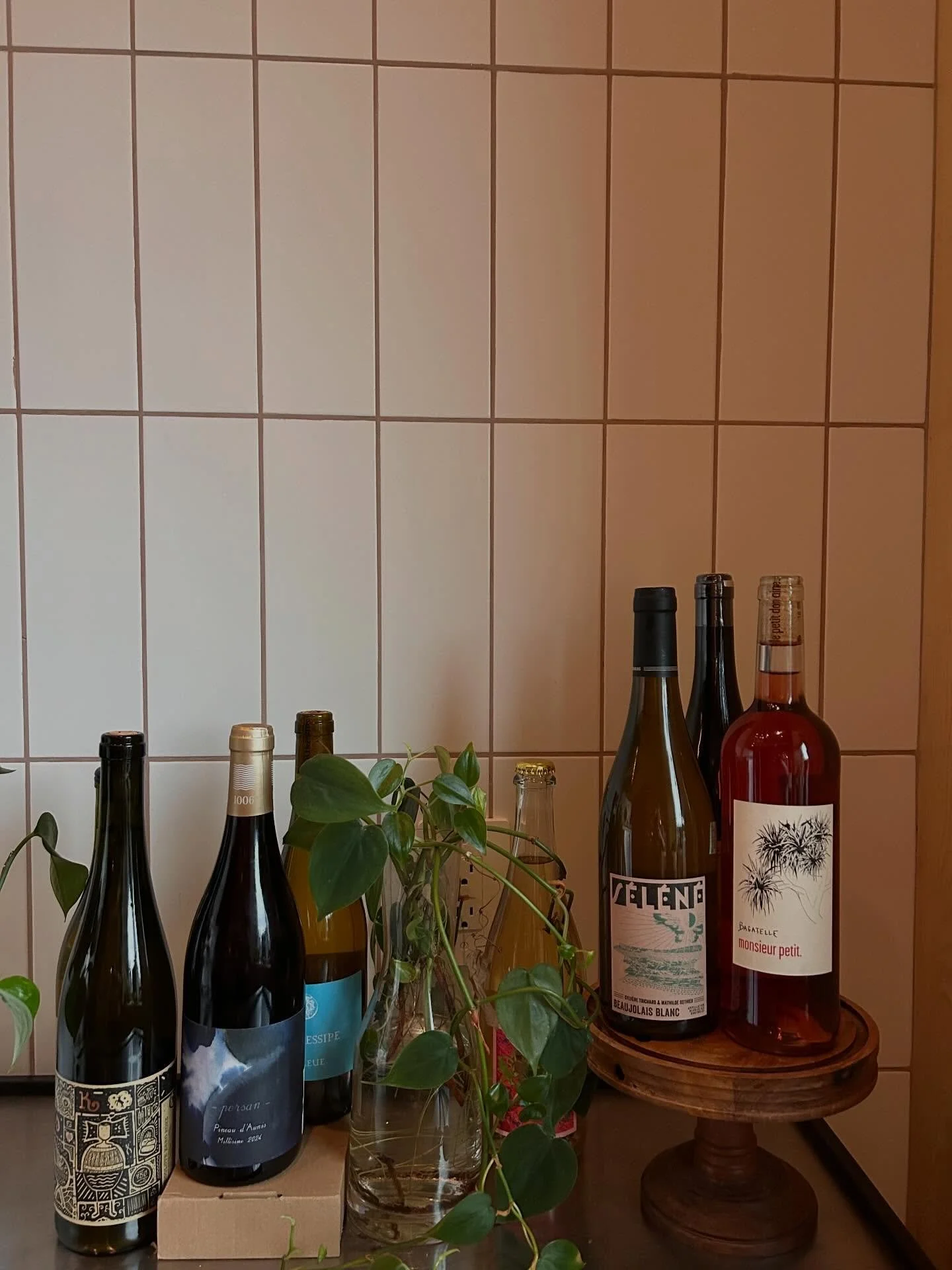Tout l&rsquo;temps cozy ici ✨
CAF&Eacute; ET PROVISIONS all day, every day 
5 &agrave; 7 tous les soirs de buvette 🥂