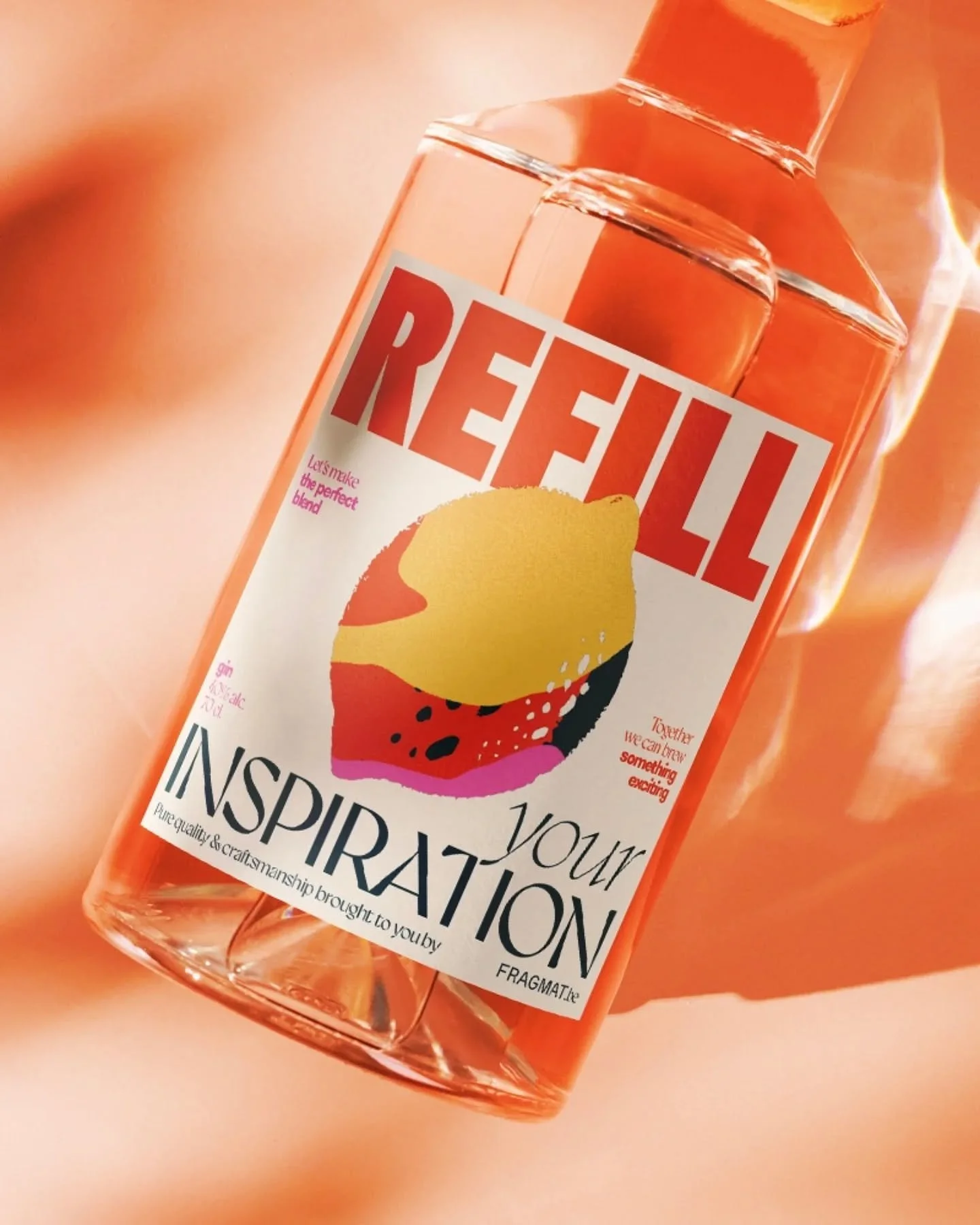 Architecture firm @f.r.a.g.m.a.t has moved to a new office and wants to celebrate this milestone with its clients over a fresh, fruity gin. 🍋 Clients are invited to refill both their bottles and their inspiration by visiting Fragmat at its new addre