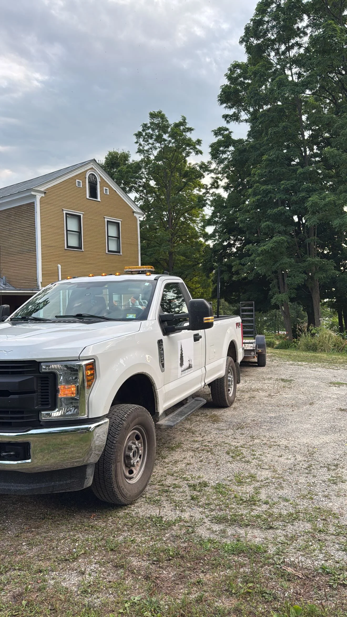 Hoffmann Landscaping_Hoffman Landscaping_Truck.JPG