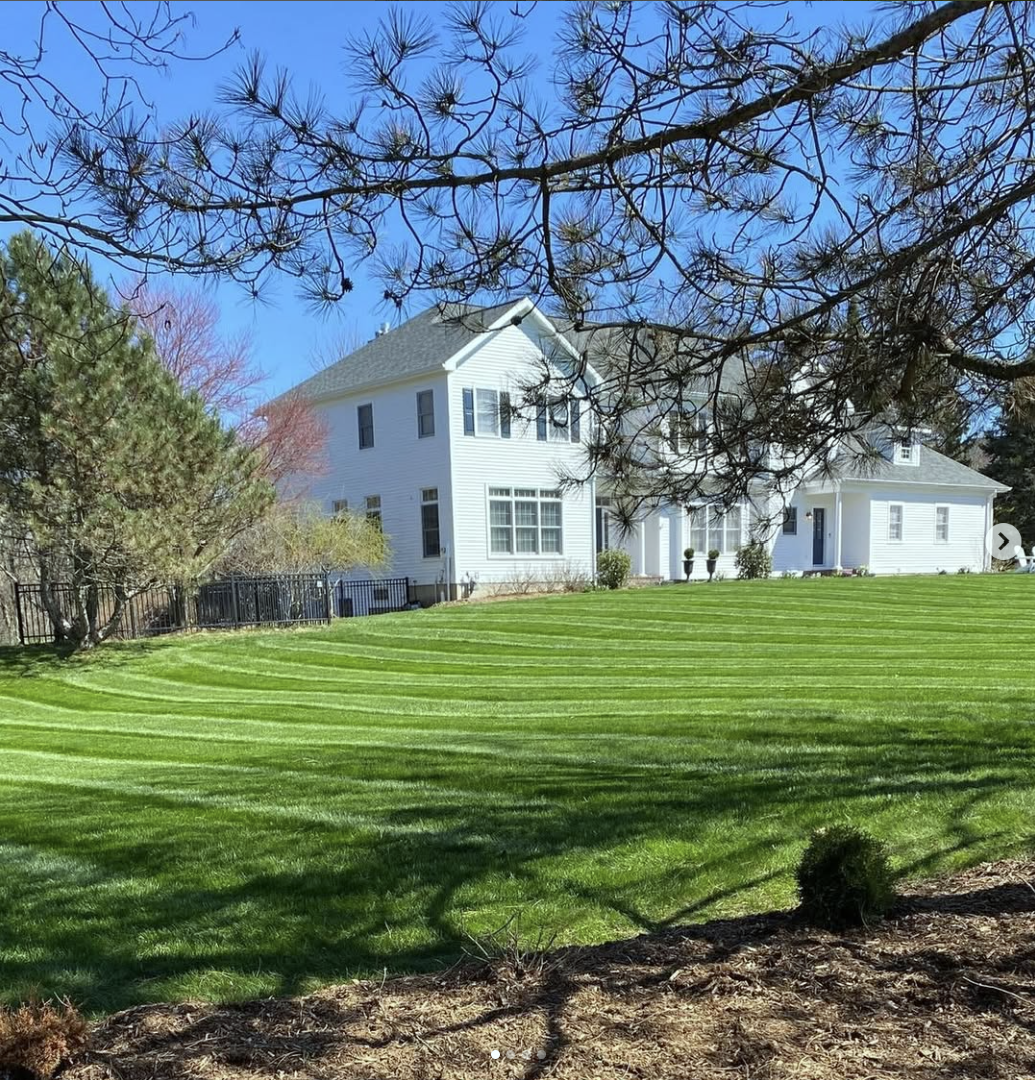 Hoffmann Landscaping_Hoffman Landscaping_Social P7.png