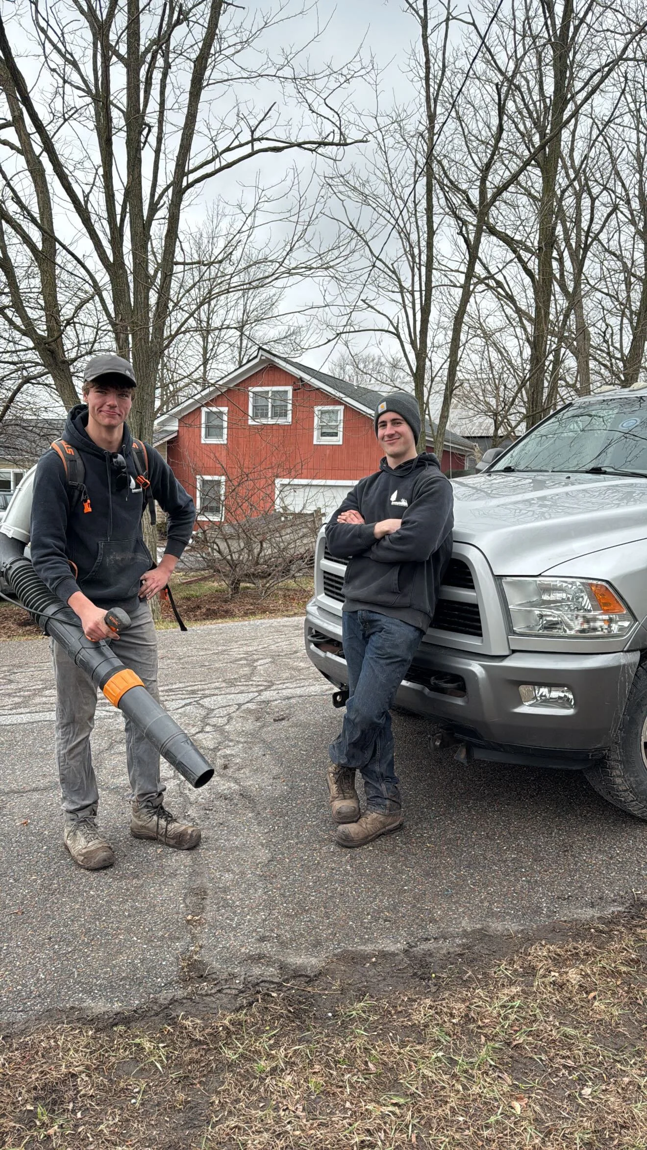 Hoffmann Landscaping_Hoffman Landscaping_Crew 4.jpg