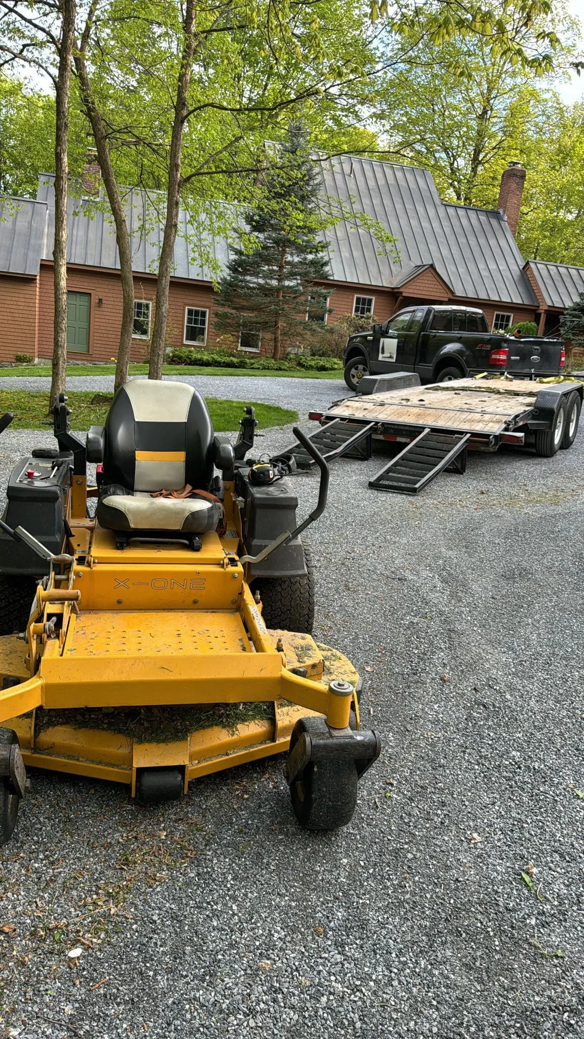 Hoffman Landscaping_Lawn & Garden Care 2.jpg