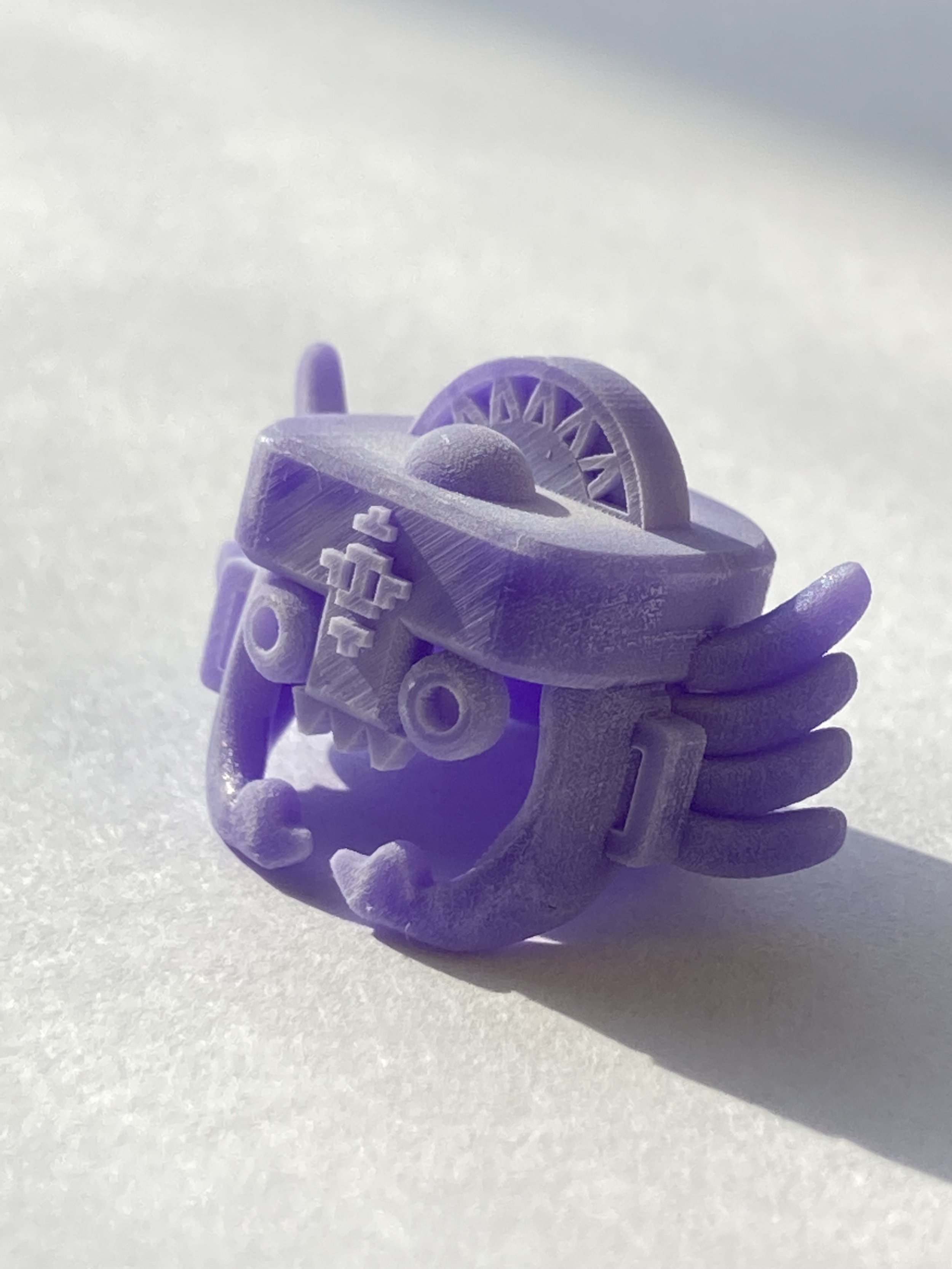 The printed wax mold is the first physical step in bringing a digital jewelry design to life. Using high-resolution 3D printing, the design is translated into a precise wax model that captures every curve, prong, and micro detail of the piece.
This