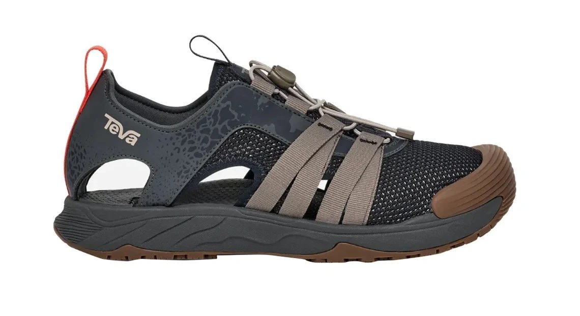 rugged closed toe water sandal for wet-footing, canoe tripping