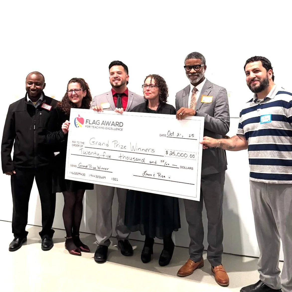 Meet Julio Mejia, our Staten Island Grand Prize Winner of the FLAG Award for Teaching! 🏆

Mr. Mejia, a proud alumnus, is making a lasting impact on students through his leadership in the Corporate Center for Business and Technology. From revamping c