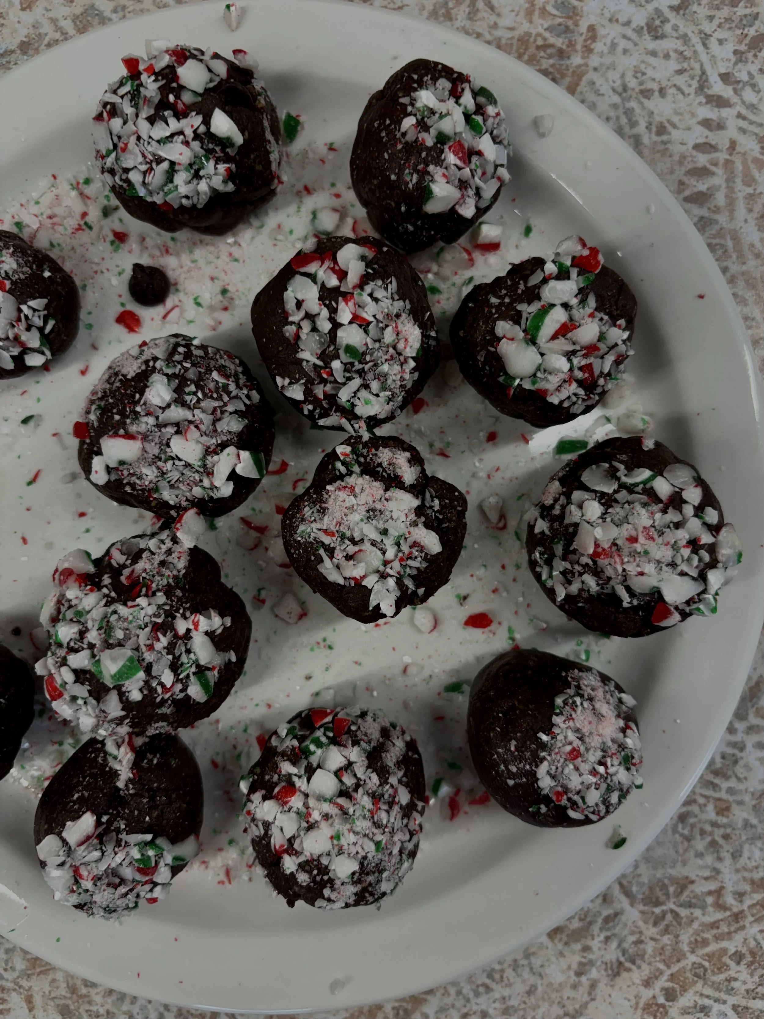 Peppermint Chocolate Protein Balls