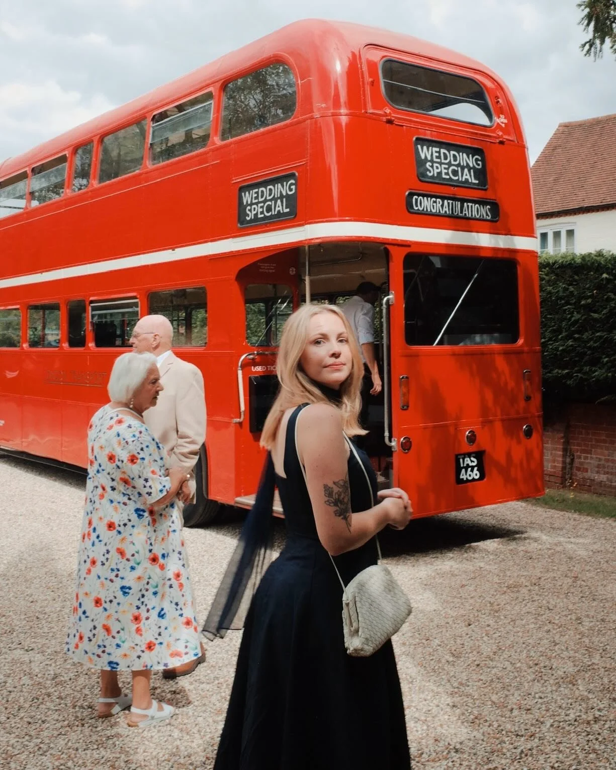 The Windle Wedding 🥂 A beautiful day celebrating @james_windle and @beth_tayler