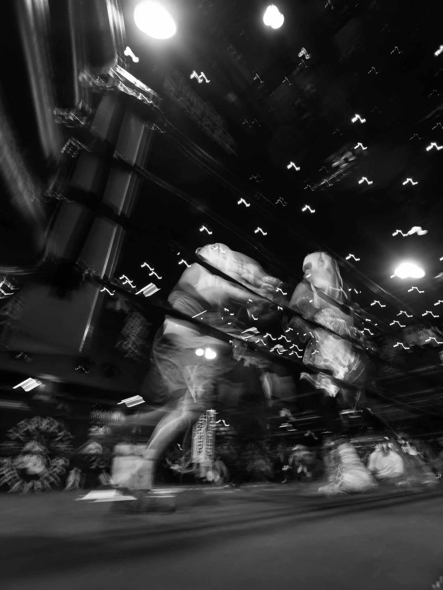 Chicago Riverwalk Family Portraits-29.jpg