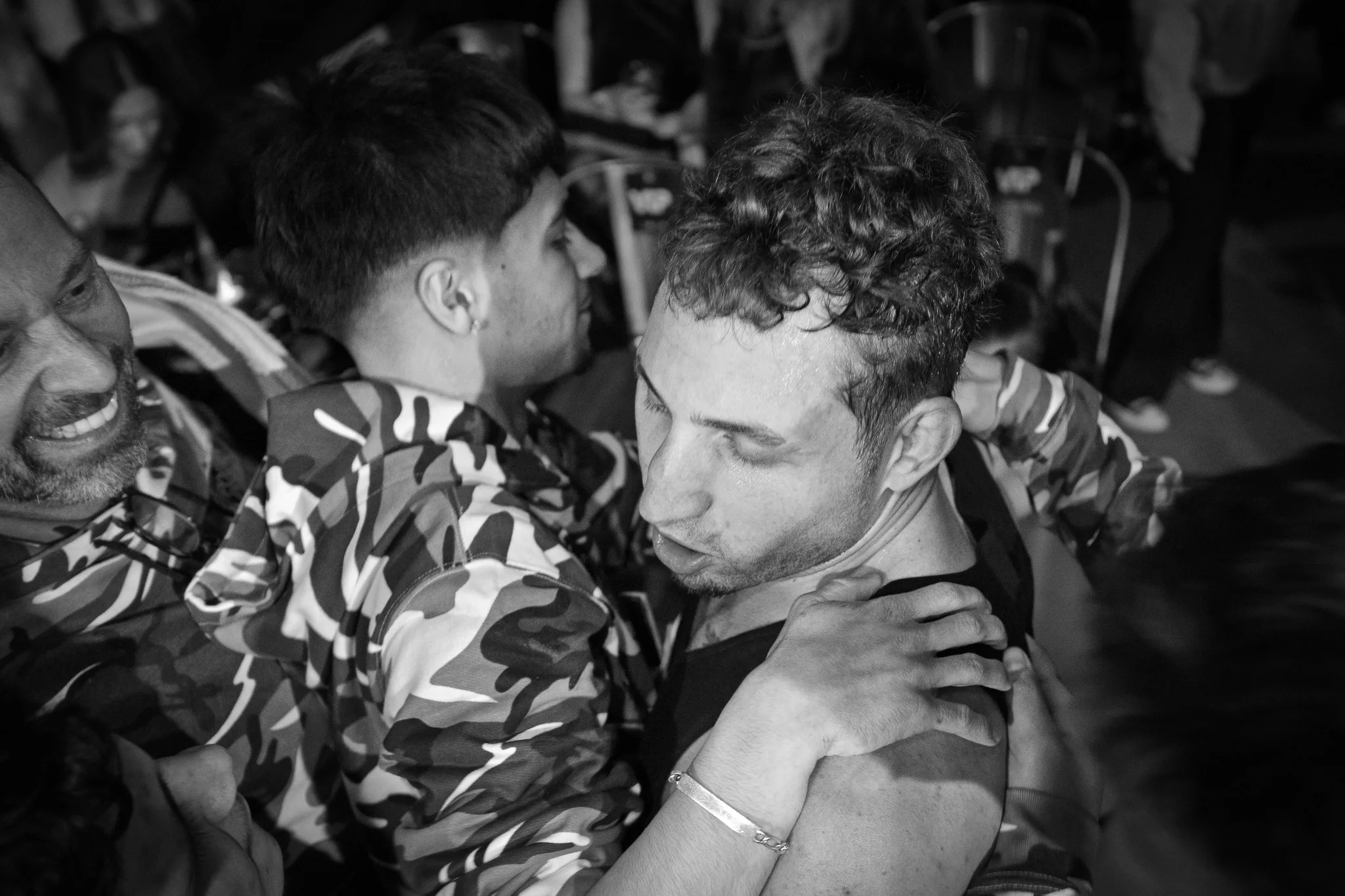 Chicago Riverwalk Family Portraits-30.jpg