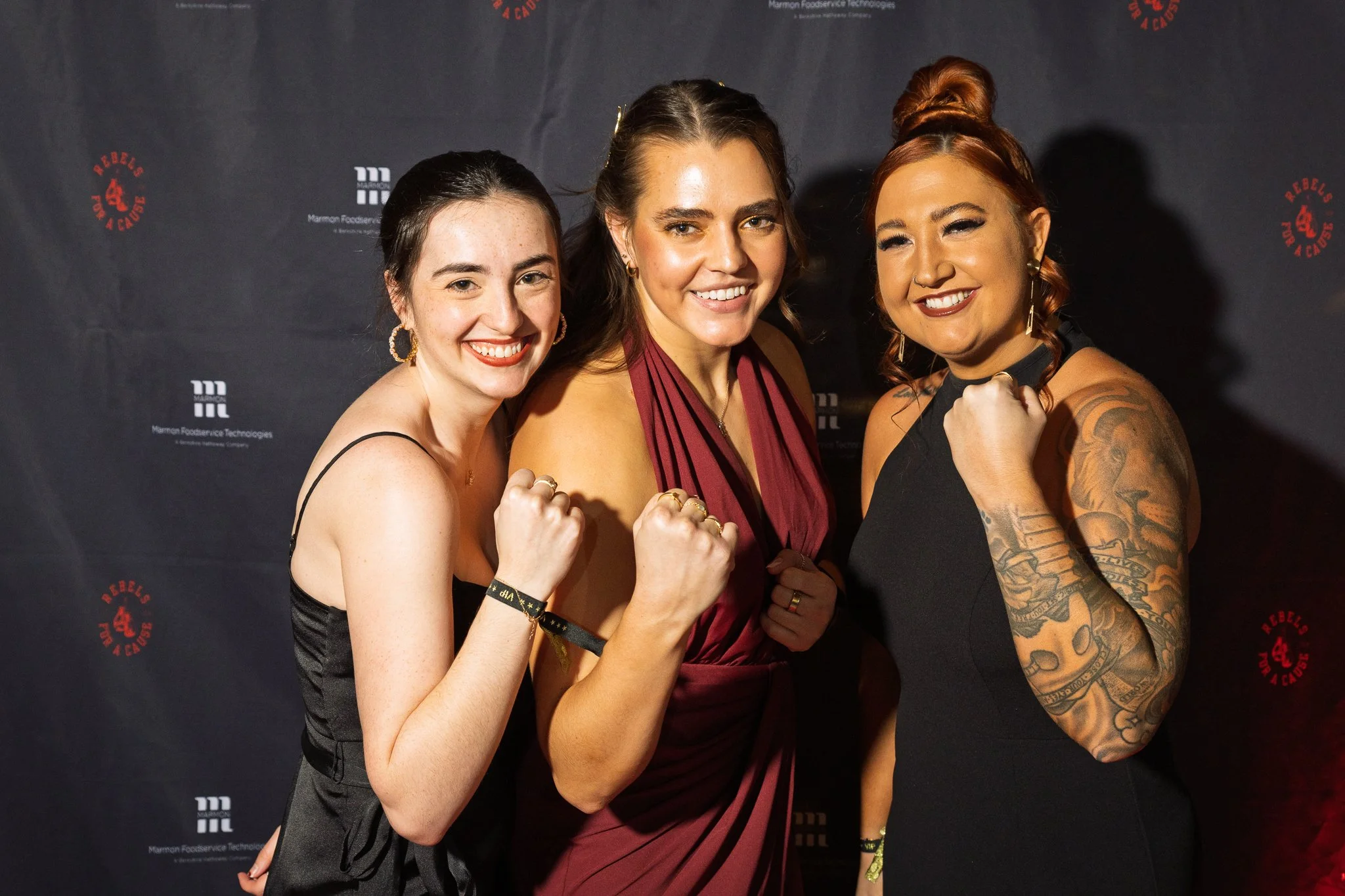 Chicago Riverwalk Family Portraits-15.jpg