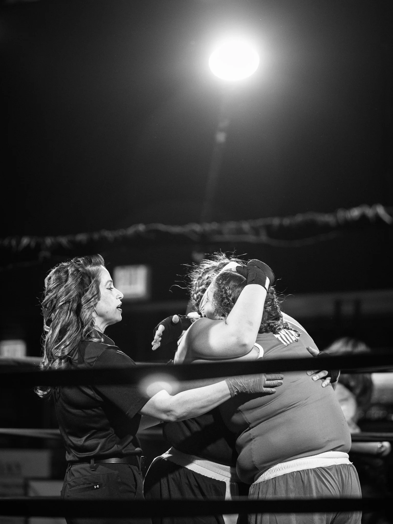 Chicago Riverwalk Family Portraits-21.jpg