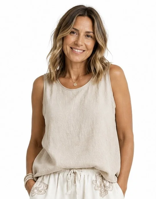 Effortless Linen/ cotton Tank Top. Made in italy. One size fits up to a 14