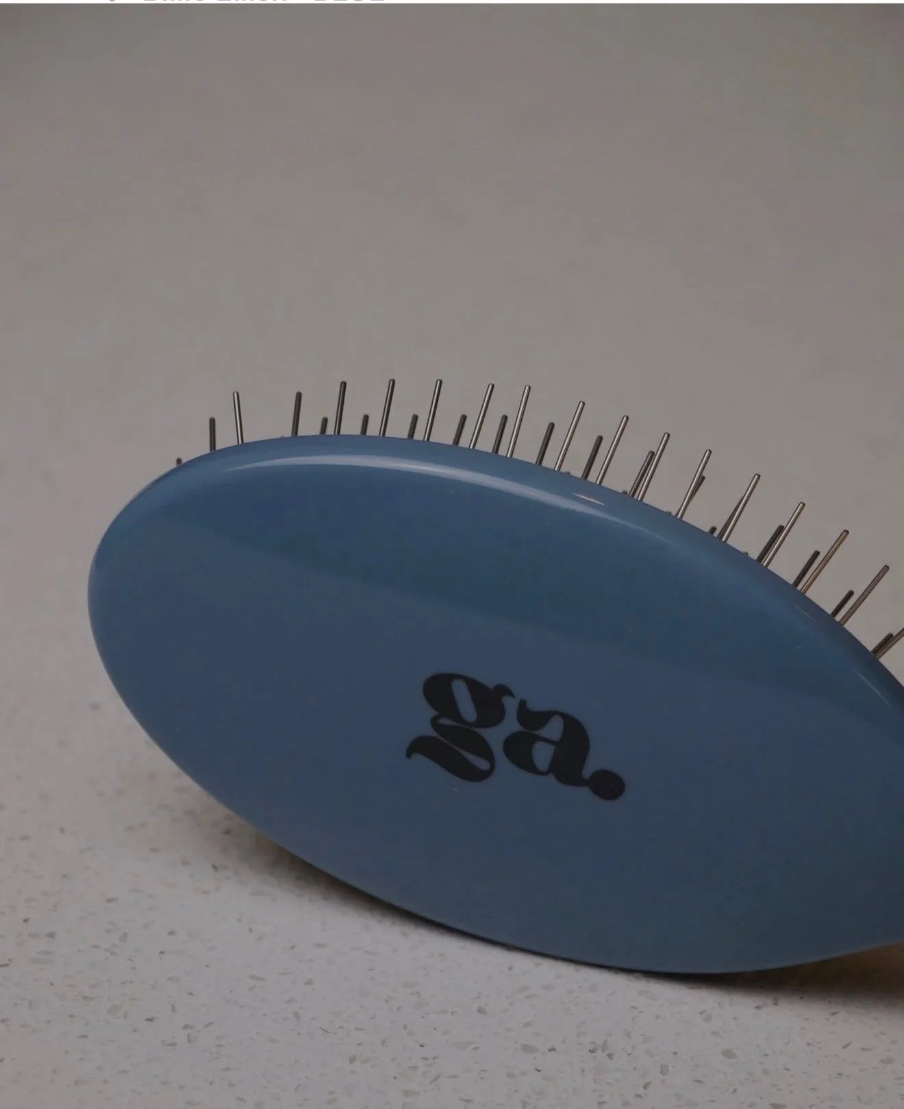 Golden Ave Metal Flex Brush