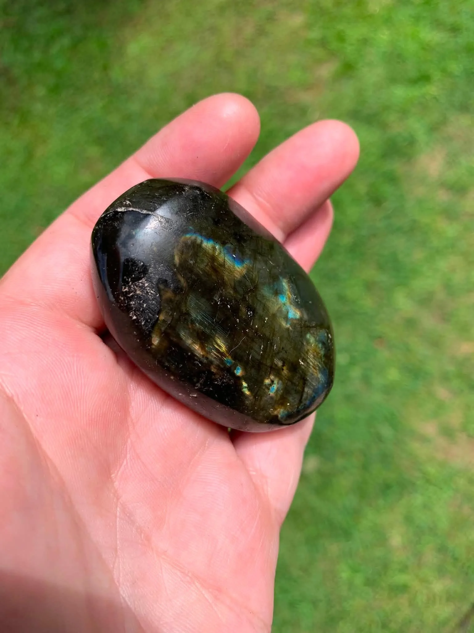 Dark Labradorite Palmstone