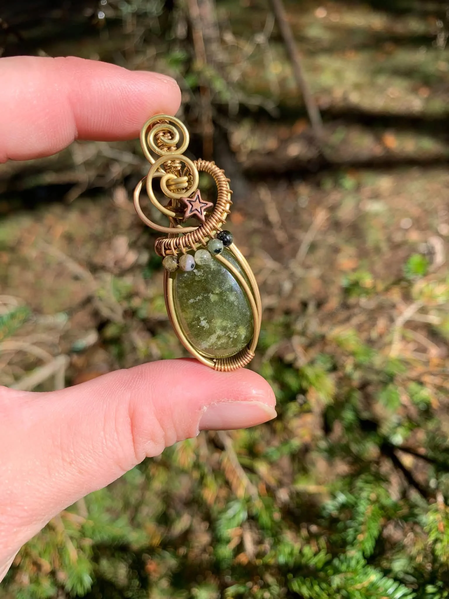 Vesuvianite + Labradorite Pendant (Copy)