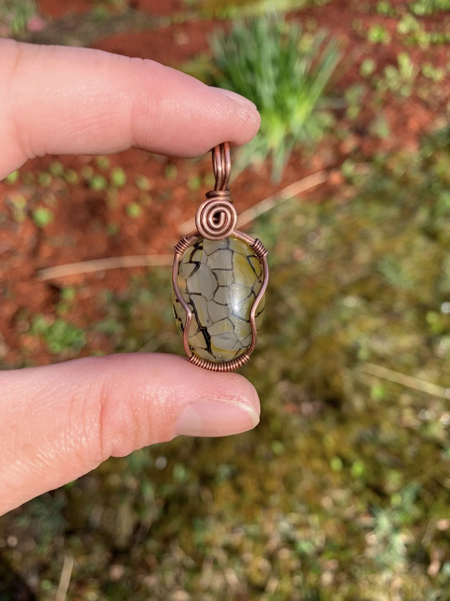 Dyed Yellow Dragon's Vein Agate Simple Pendant