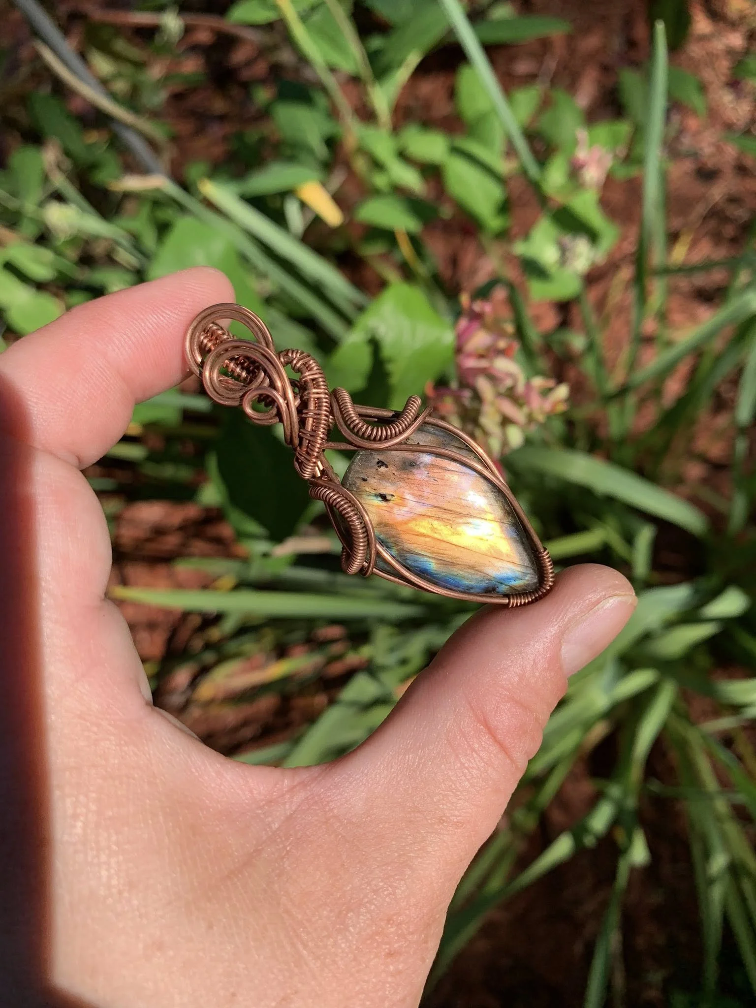 Multi-Flash Labradorite Pendant