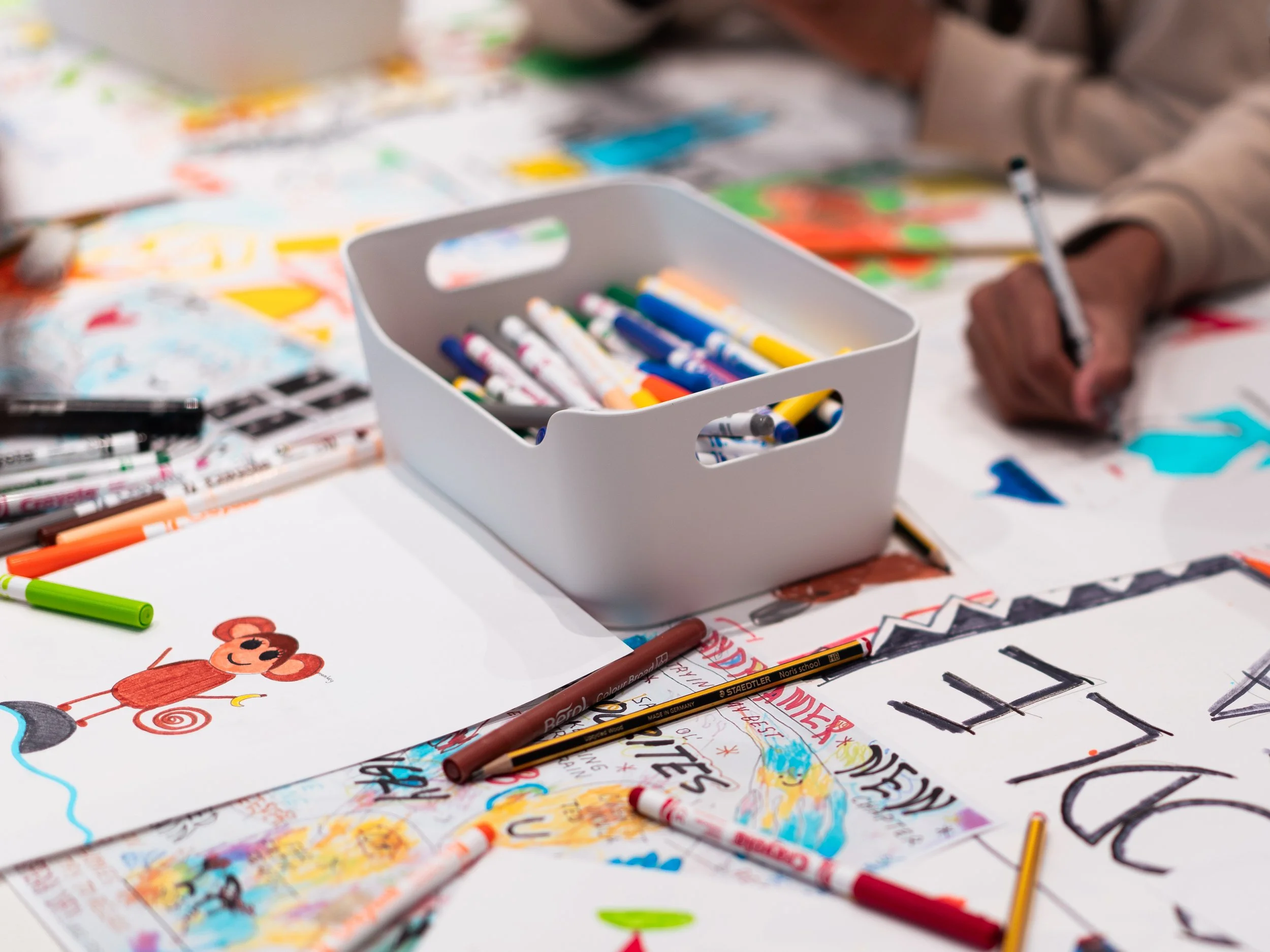 Trapped in Zone One, Winter Activities, three-day creative workshops with acclaimed London-based artist, Mr. Frivolous. Photography by Shizza Majeed