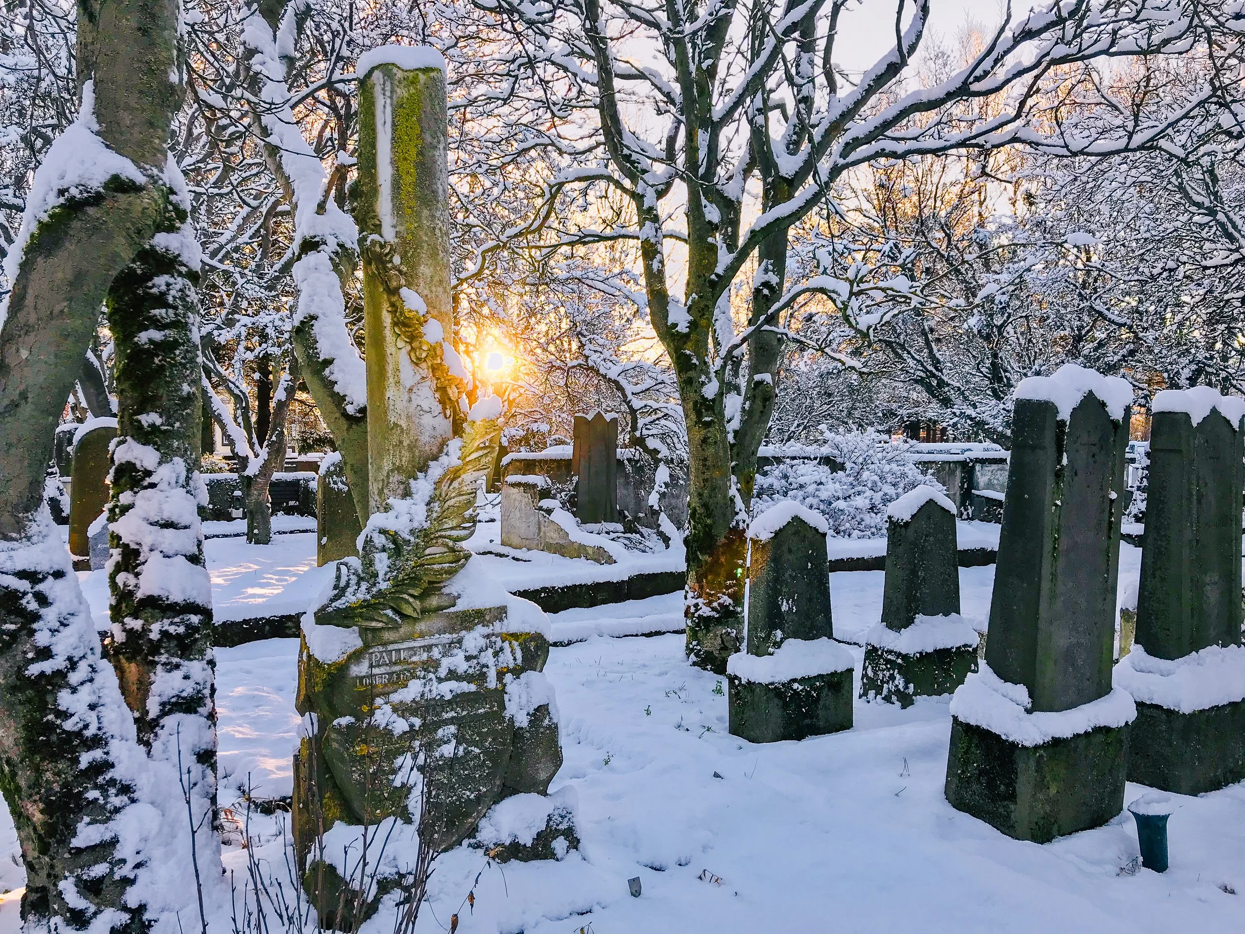 Holavallagardur_Cemetery_-10.jpg