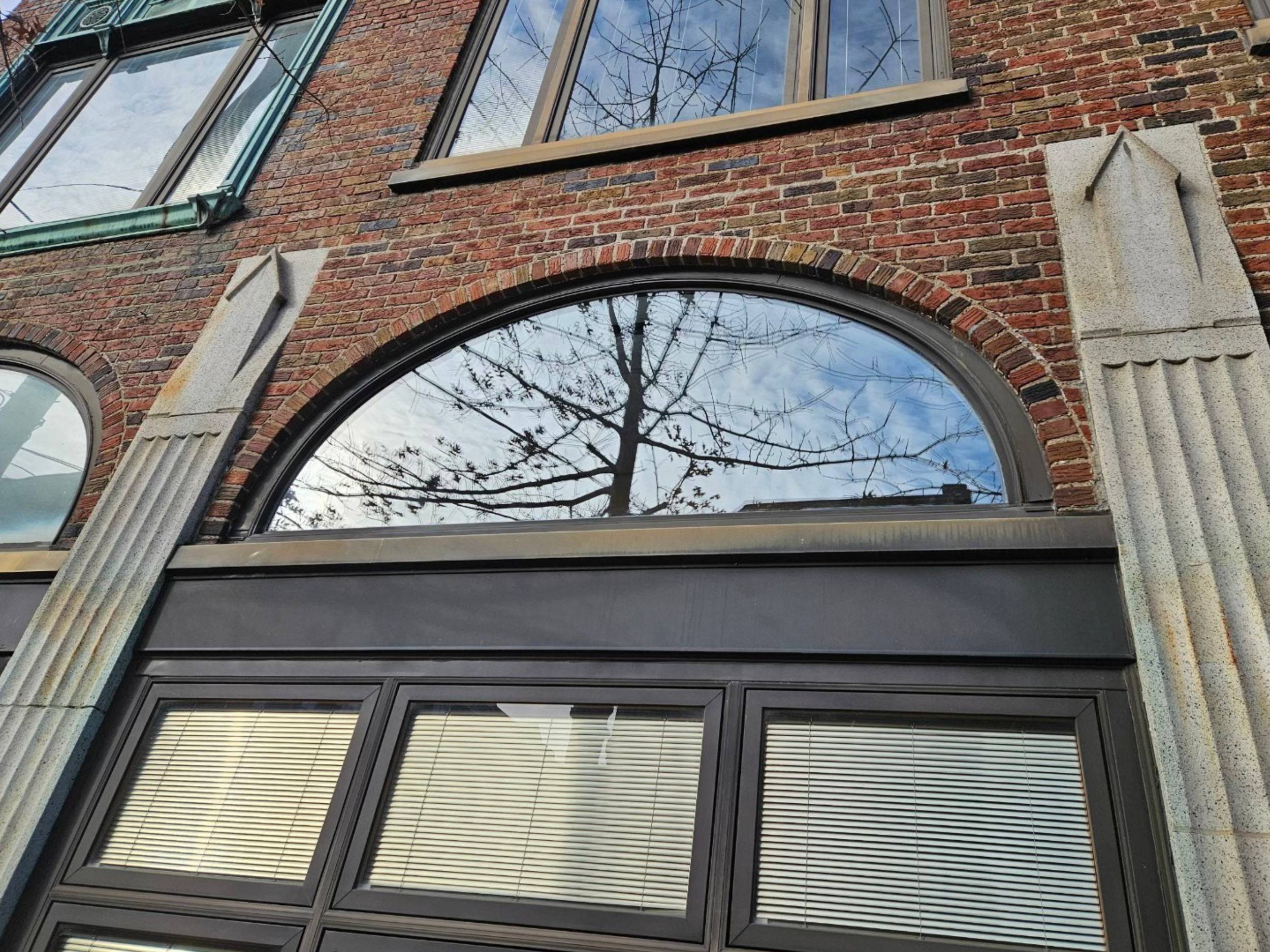 Arch window replacement
