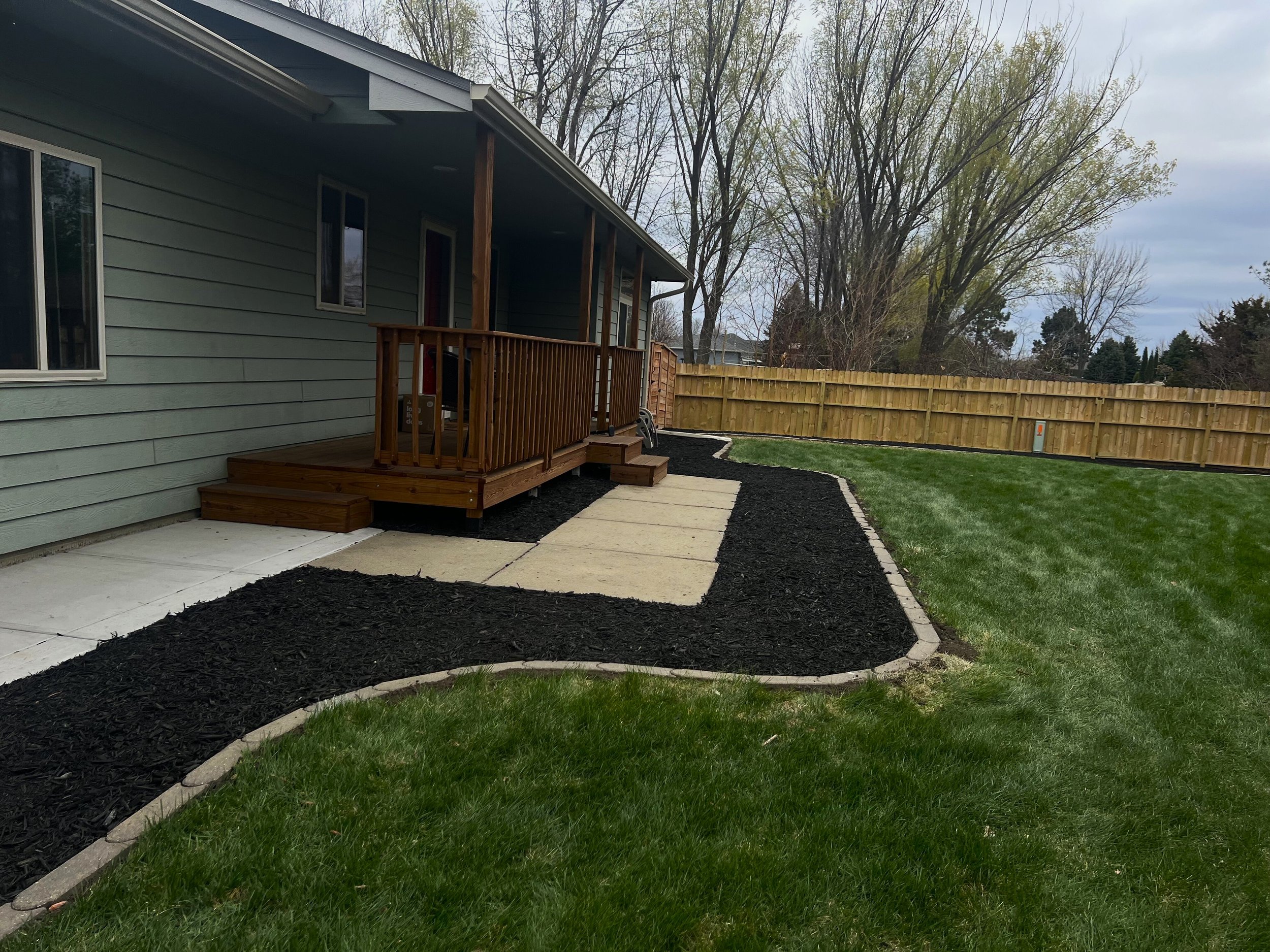 Professional landscaping installation in Sioux Falls SD