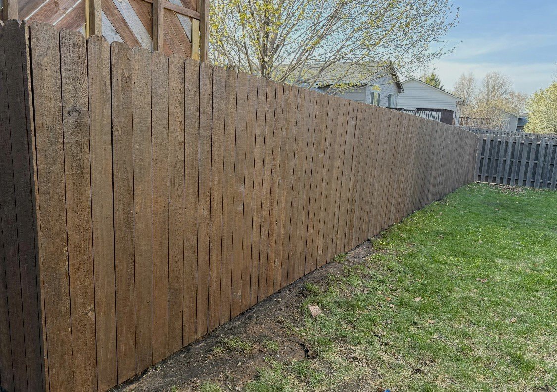 Fence painter Sioux Falls SD