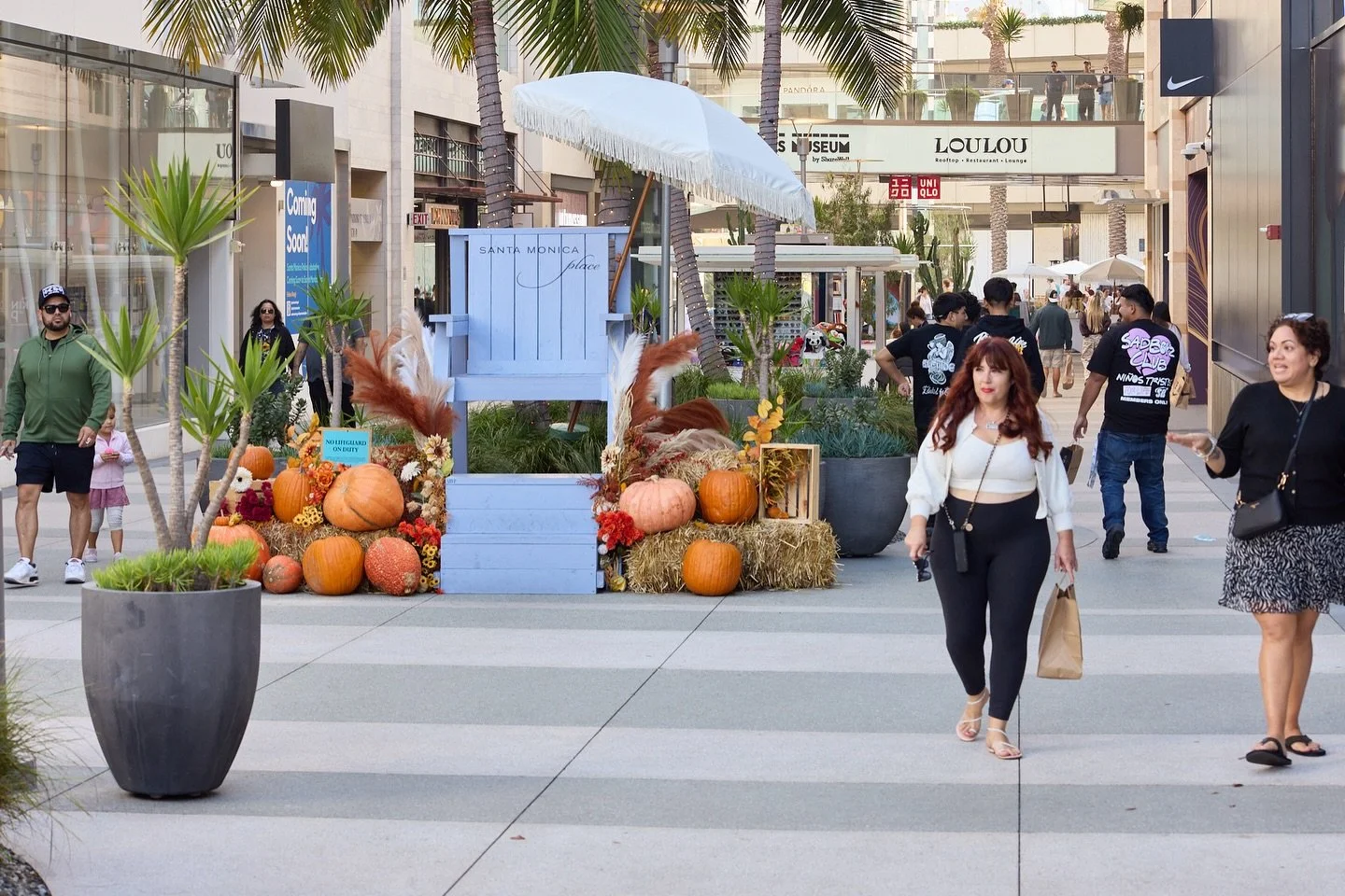 Thank you to all of the incredible heroes who have served and are currently serving our country. We honor you today - Happy Veterans Day ❤️🤍💙