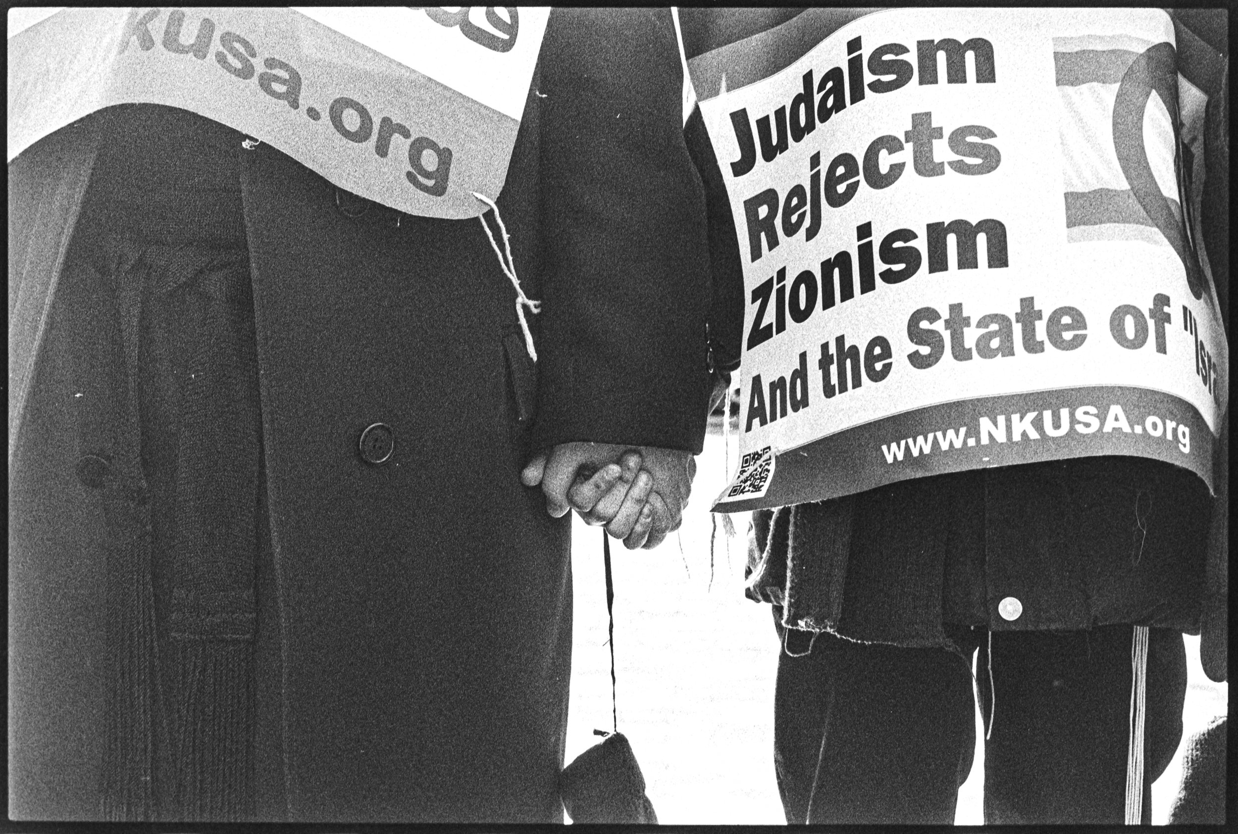 P PROTEST - 001-31.jpg