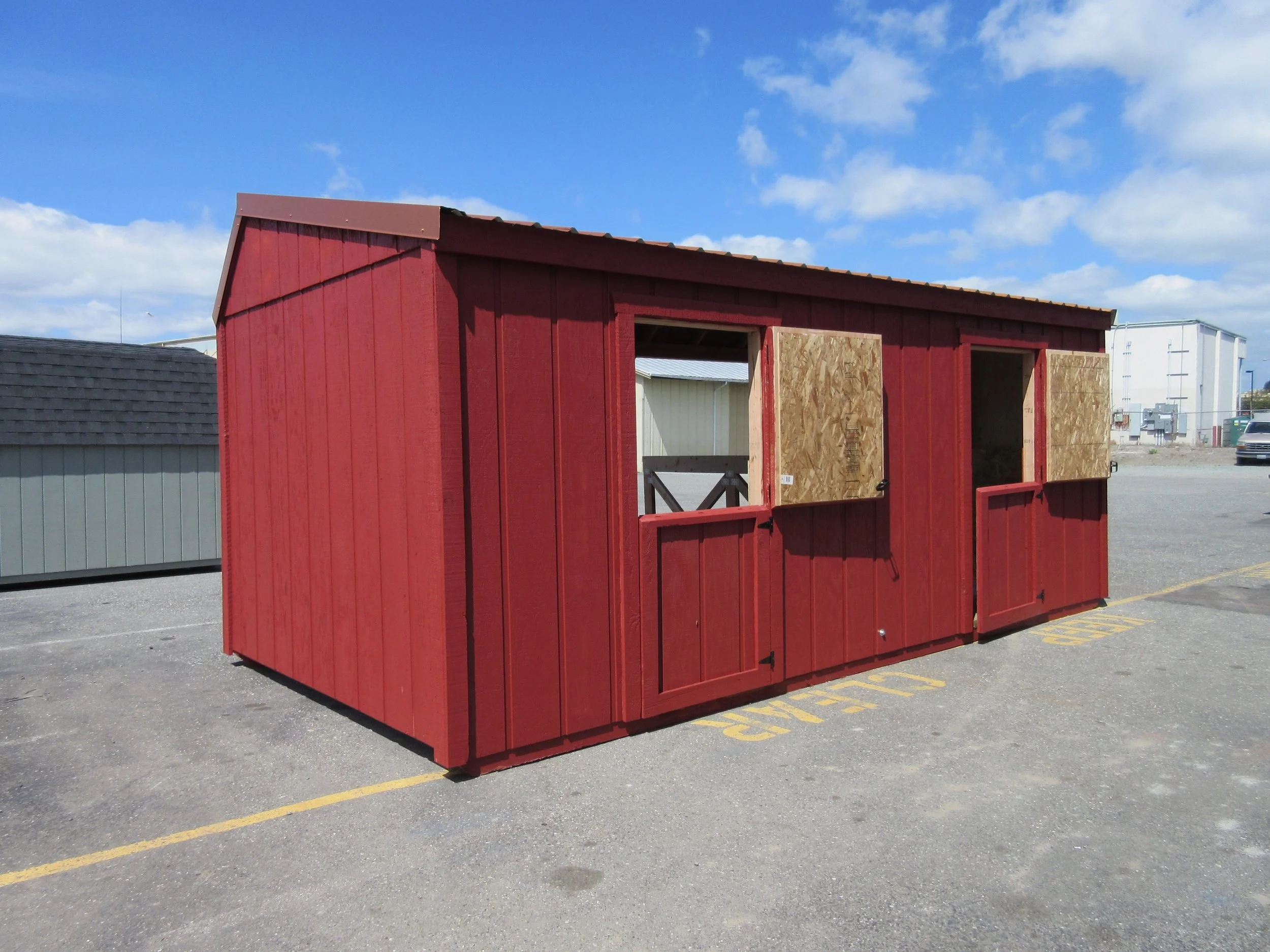 2013-05-10 Julie Burchers barn 001.jpeg