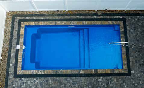 naples-fiberglass-pools-1.jpeg