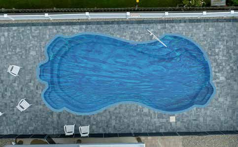 cocoa-fiberglass-pools-01.jpeg