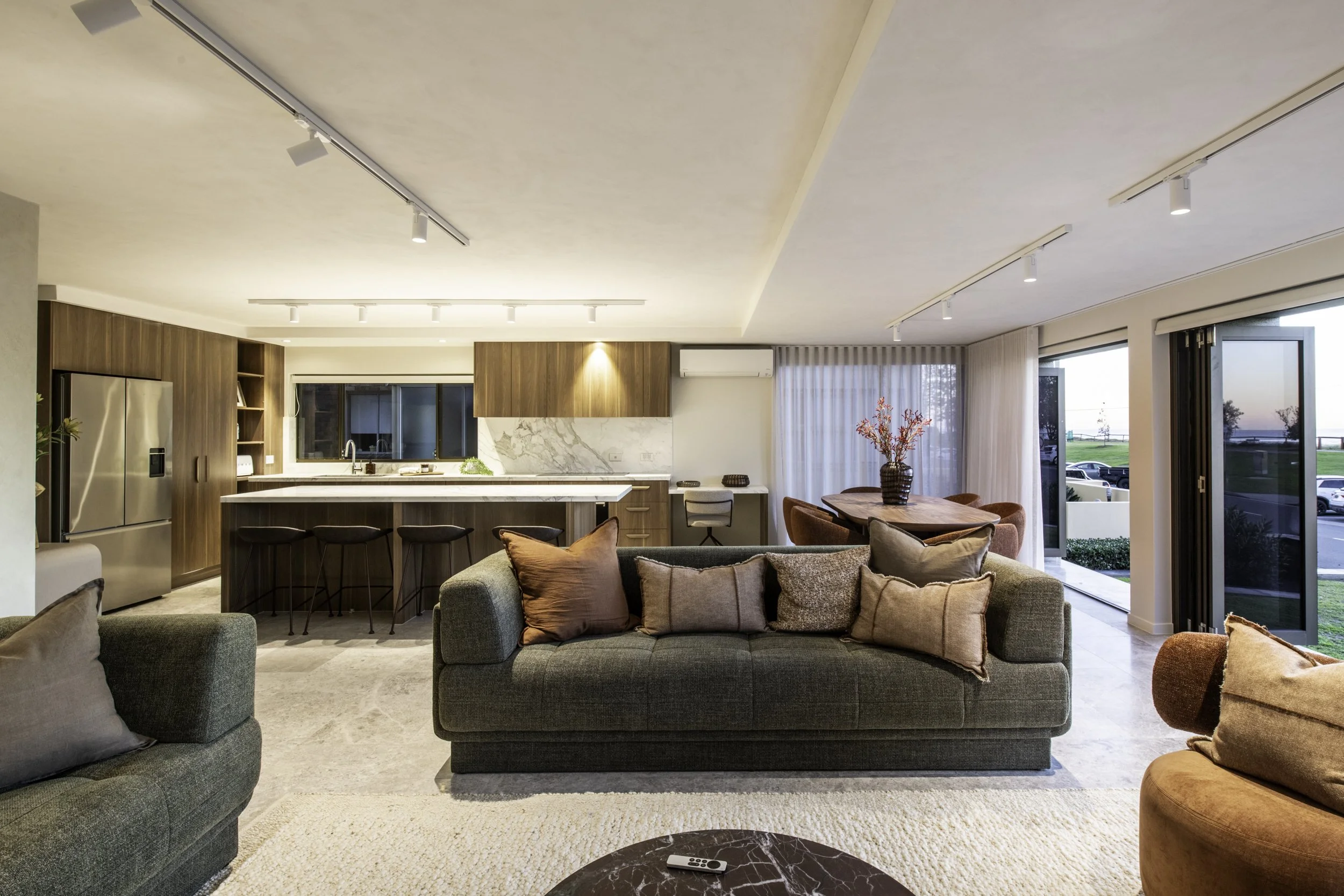 Dankav - Miami Apartment - Living-4.jpg