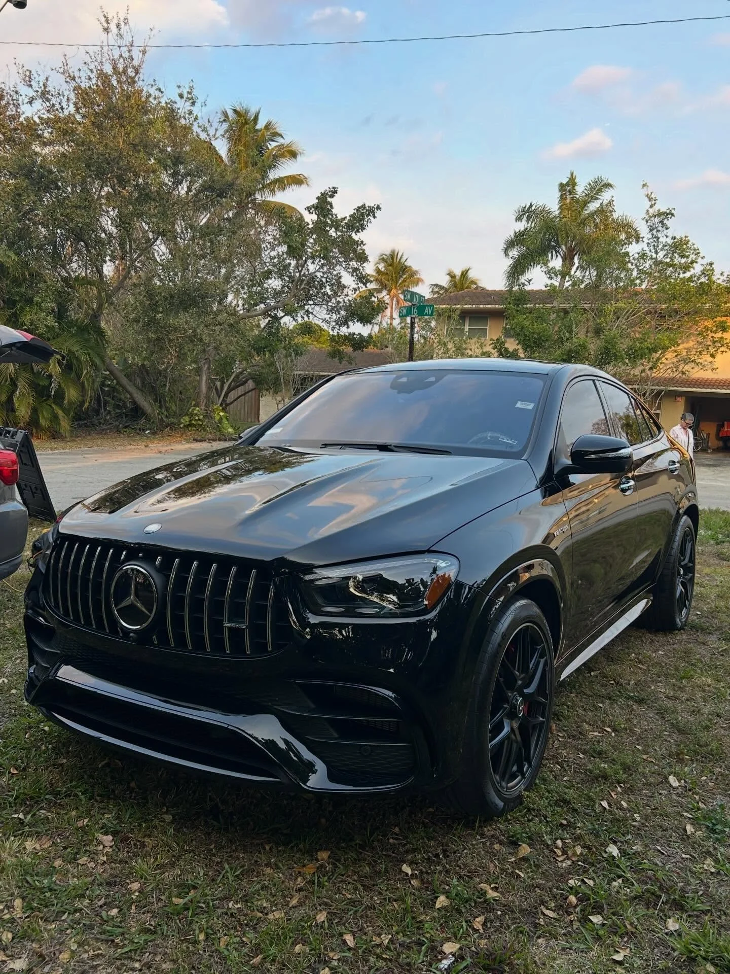Mobile exterior detailing service on a Mercedes in Miami-Dade County driveway