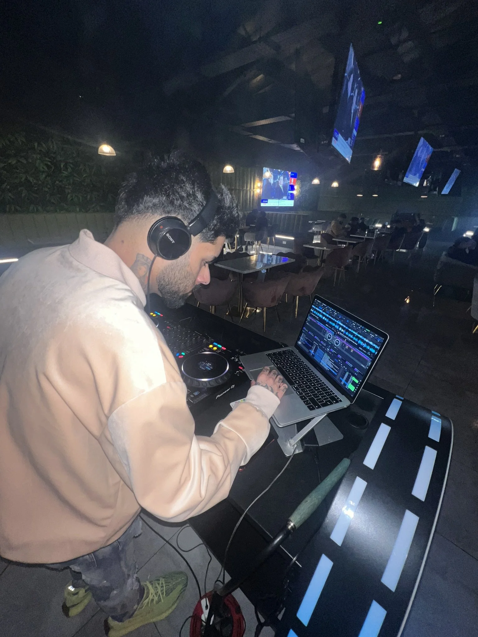 Anish Parmar (DJ ASP) Founder of CorpDJs DJ'ing at Sahara Birmingham