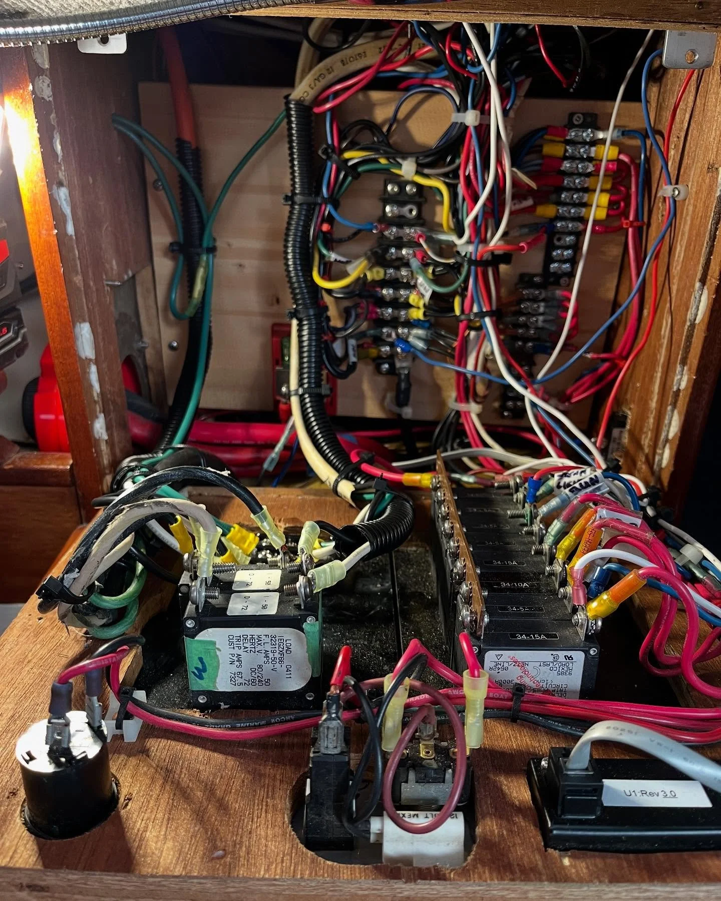 Swipe right for before photo ➡️
This AC panel that needed some serious attention. The galvanic isolator had failed, the neutral and ground were connected when main breaker was switched on and the bus for AC was on the side making it hard to cover the