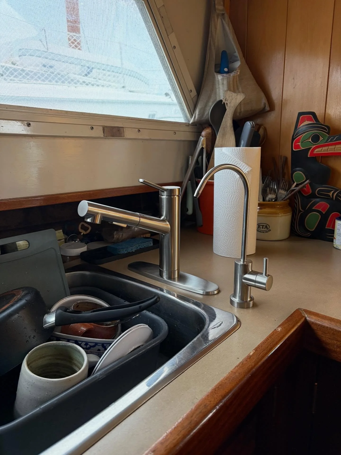 This old gal got a serious water system upgrade with a new water tank, pressurized water in the head. Hot water heater, new faucets, additional filtered water tap, city water connection, and deck shower.

While adding the additional water tank we als