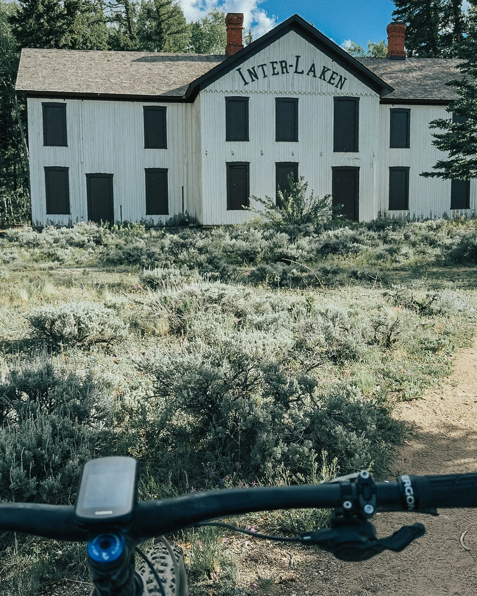 Twin-Lakes-Loop-MTB-03.jpg