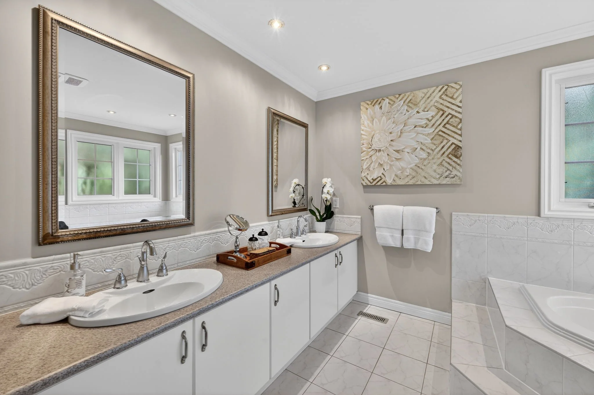 274 Kirby Crescent_140.jpg