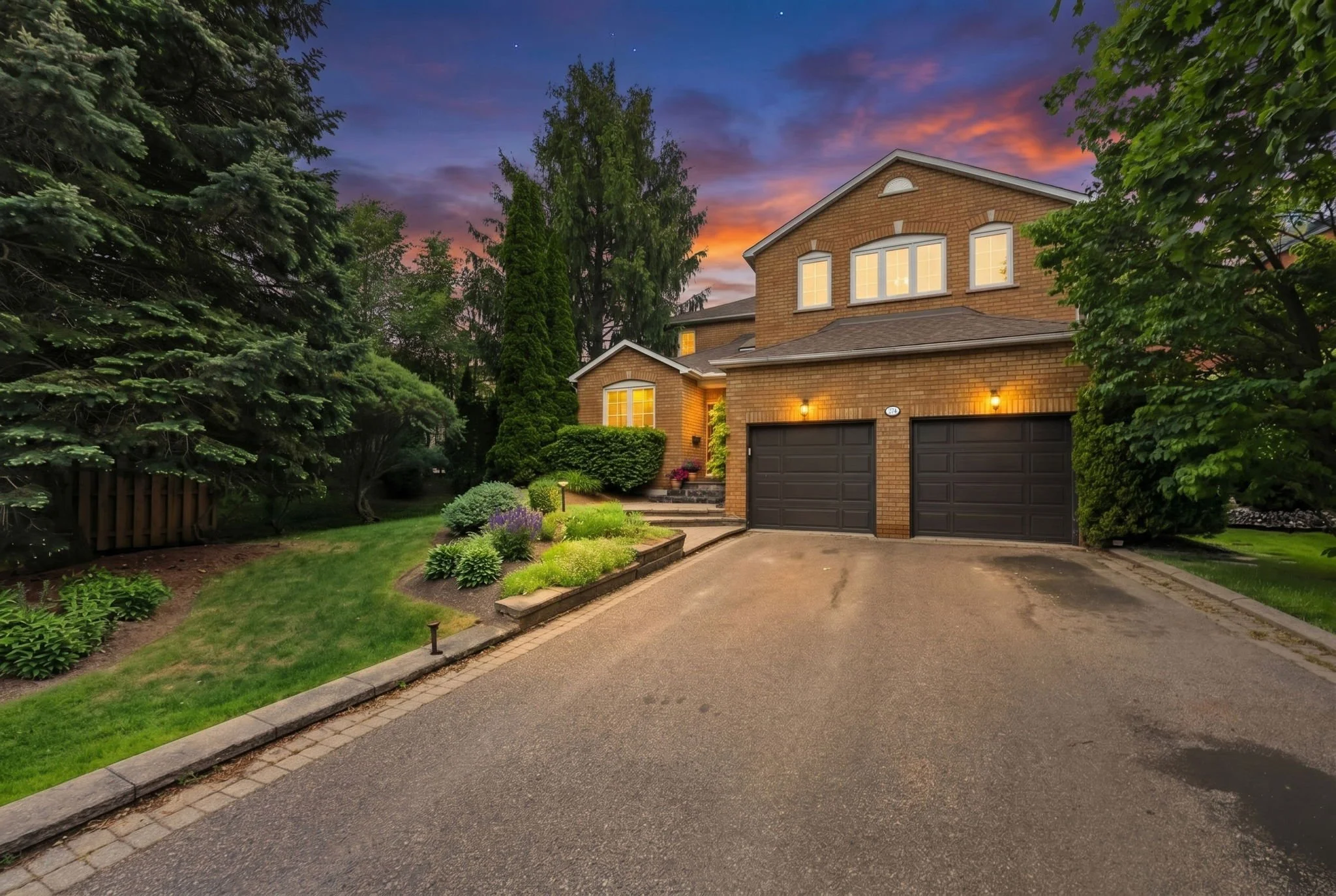 274 Kirby Crescent_100.jpg