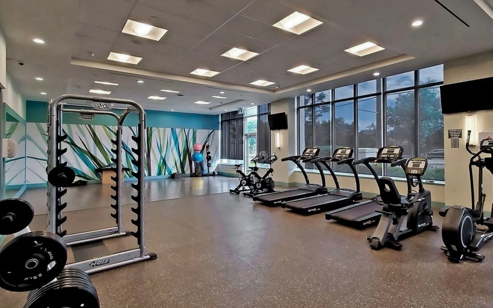 12Gym.jpg