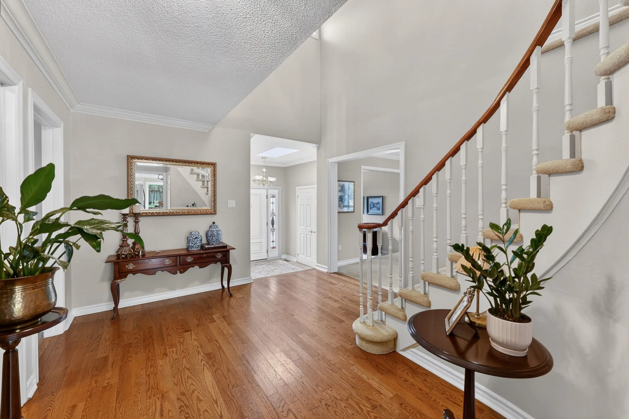 274 Kirby Crescent_111.jpg