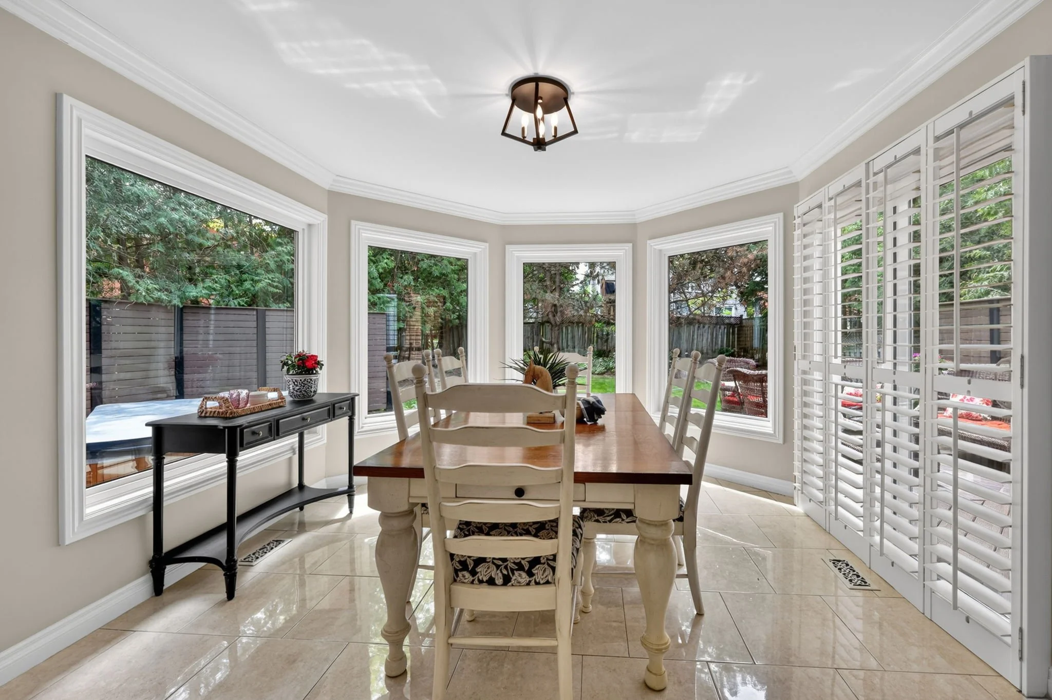 274 Kirby Crescent_117.jpg