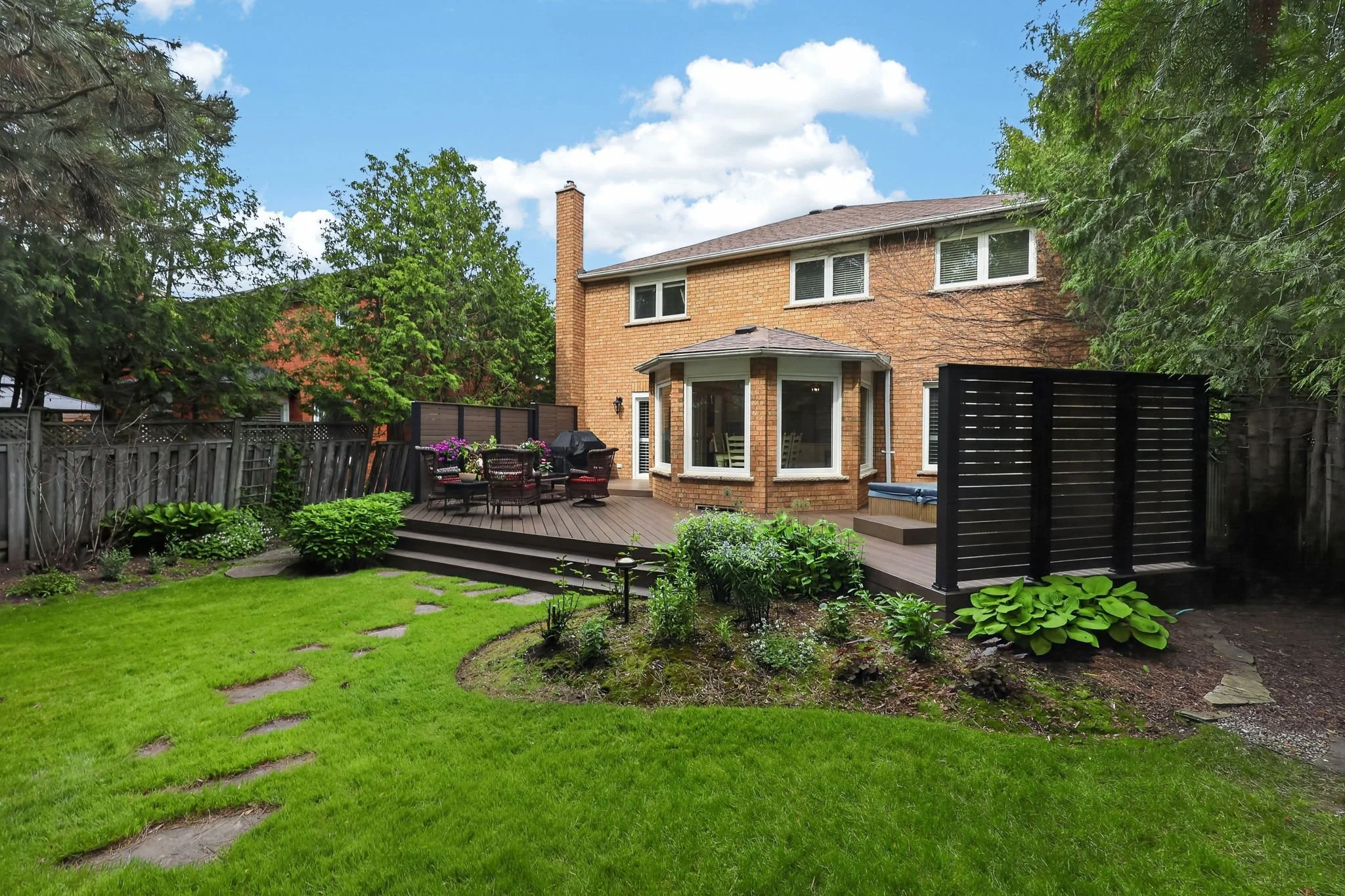 274 Kirby Crescent_152.jpg