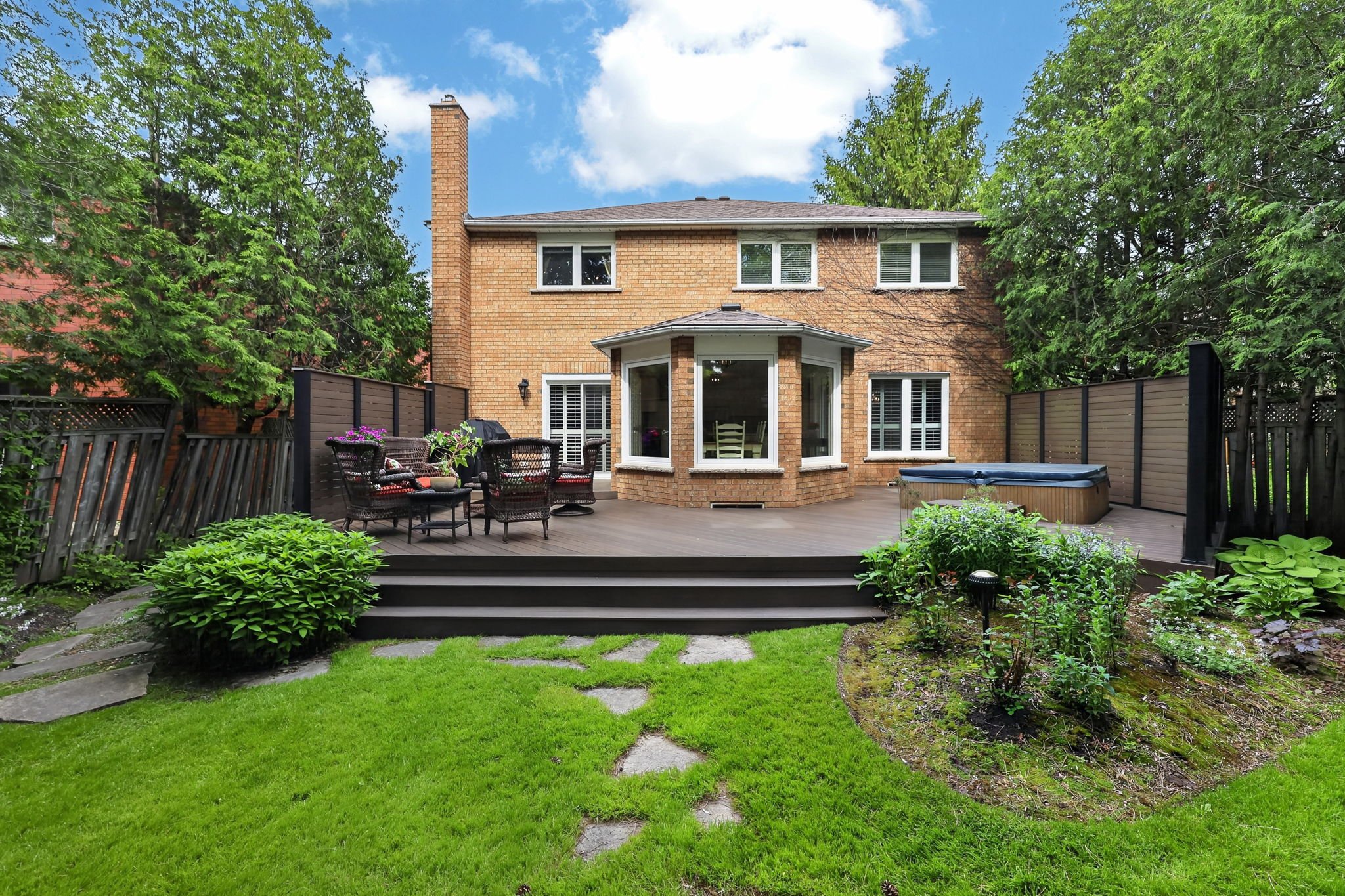 274 Kirby Crescent_151.jpg