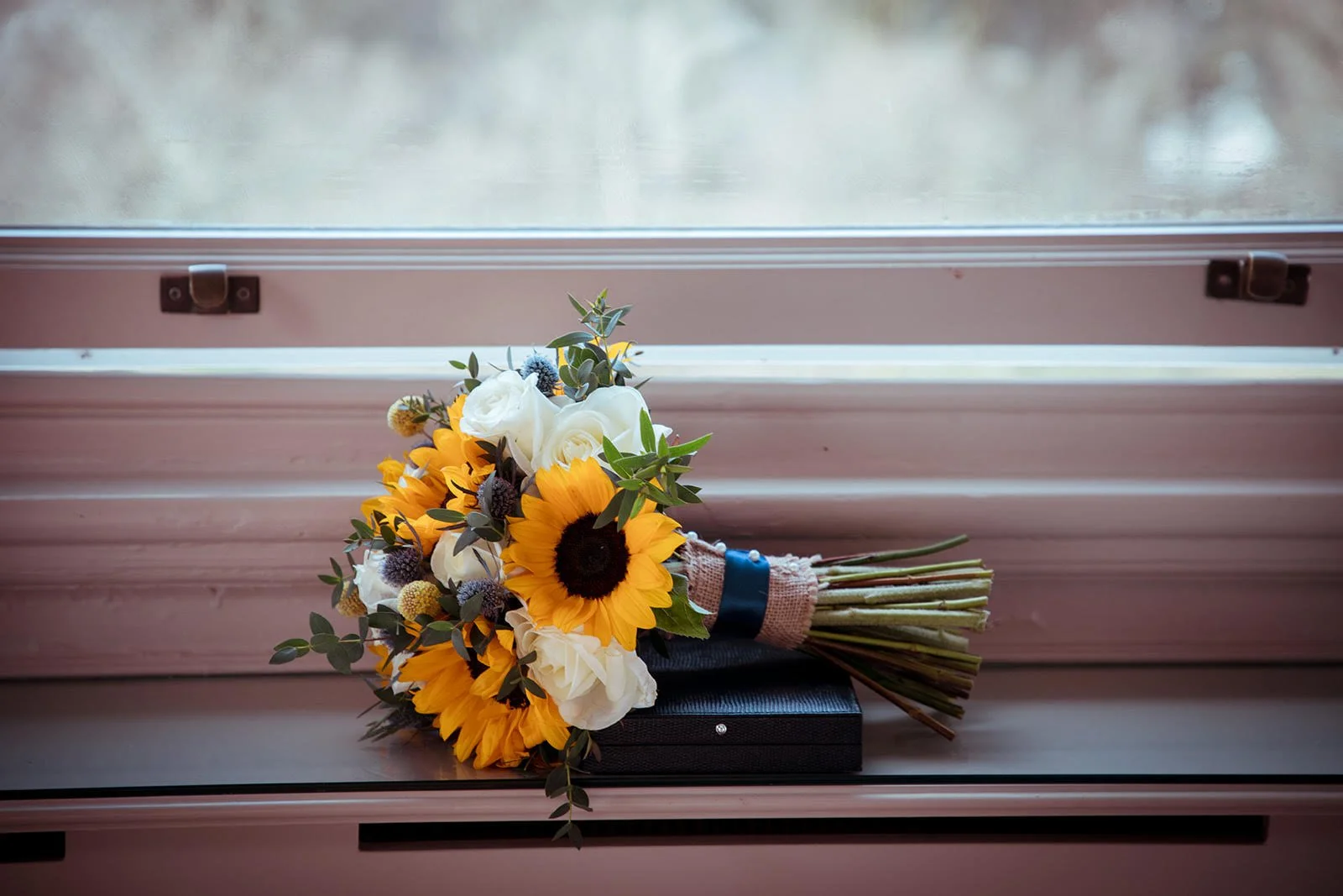 Bouquet 2 - Lotty & Scott.jpg