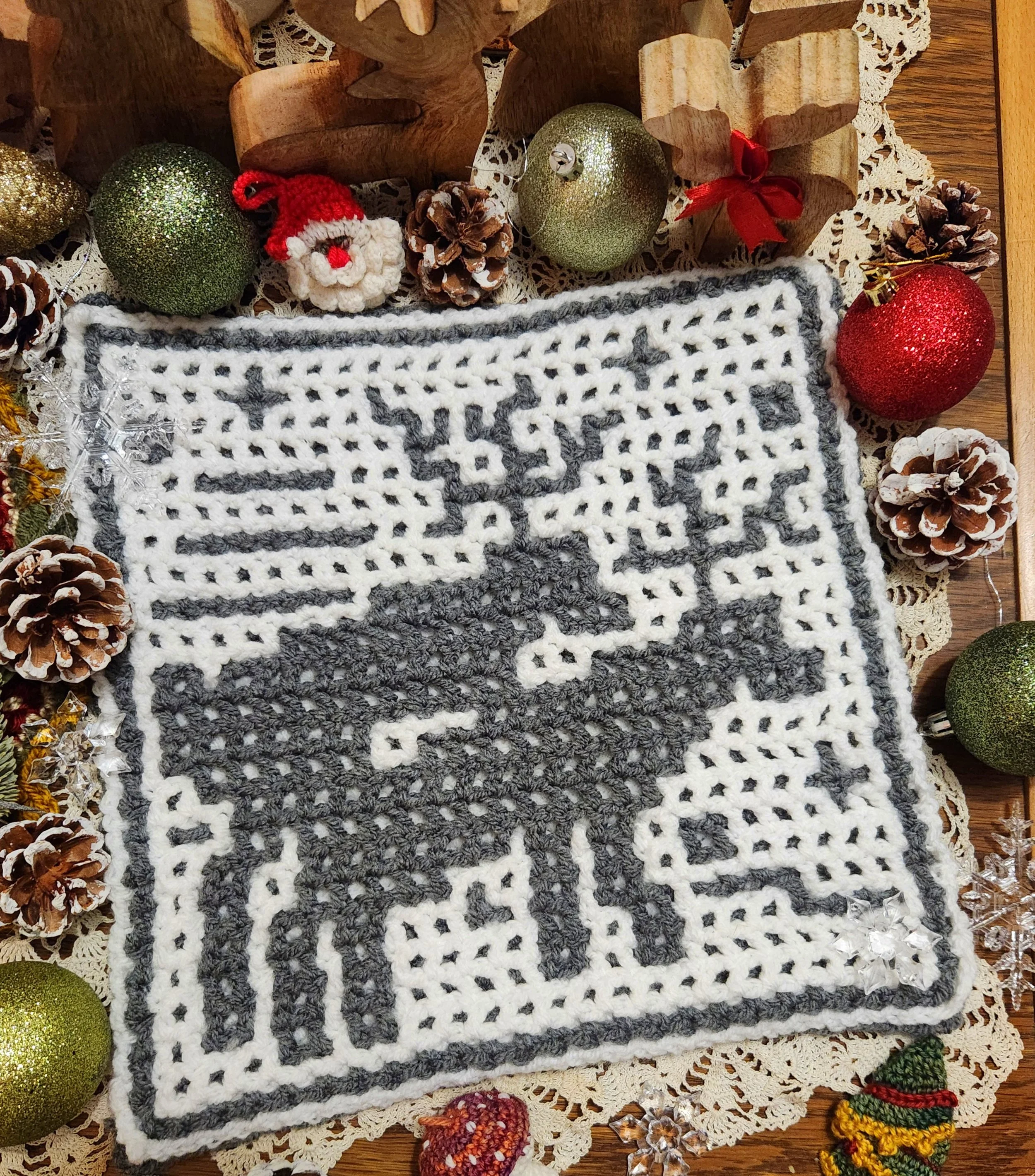 Deer Fornication - Interlocking Crochet Square - Day 12 - 2025 Unhinged Christmas CAL