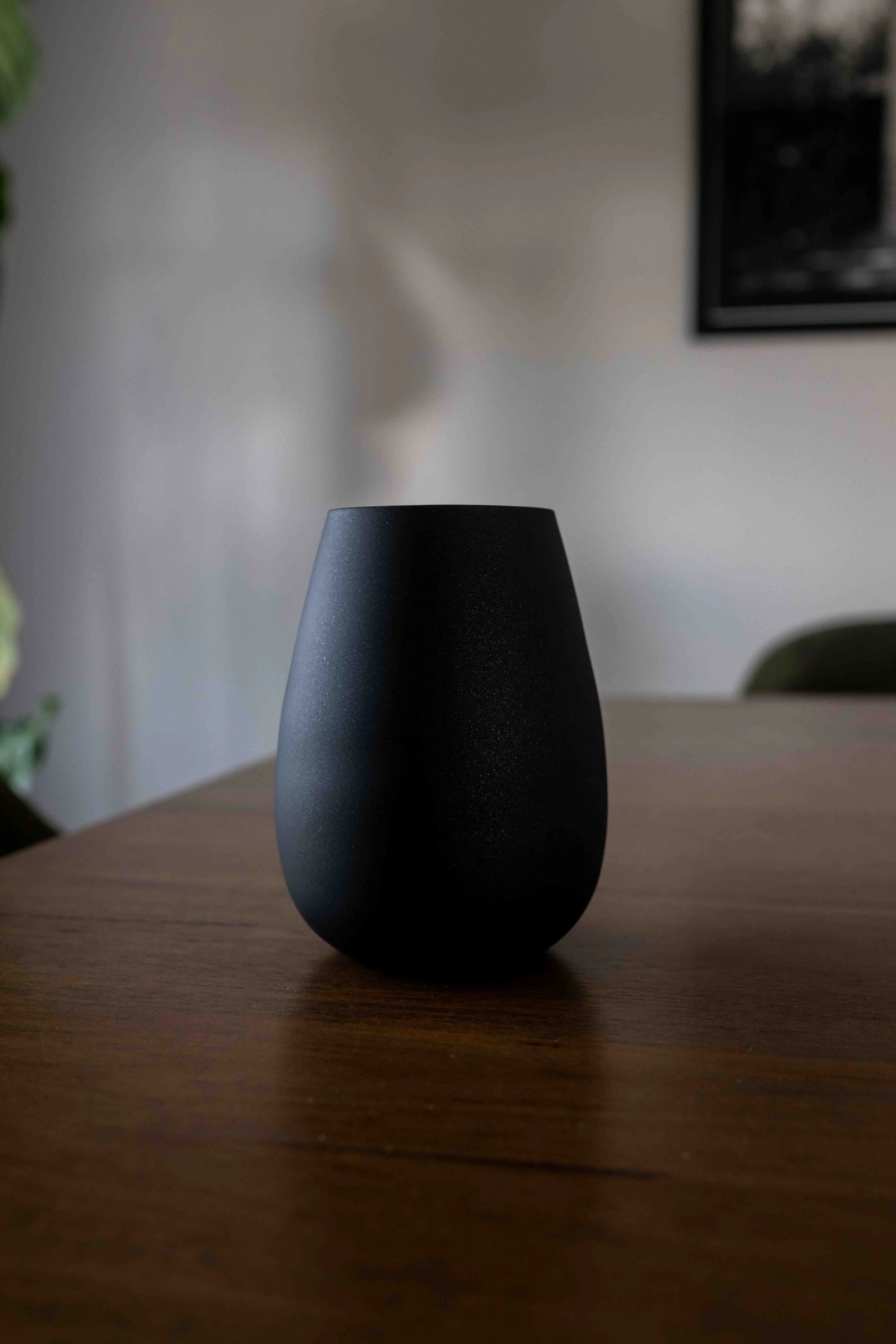Black Tumbler ‘Usher’