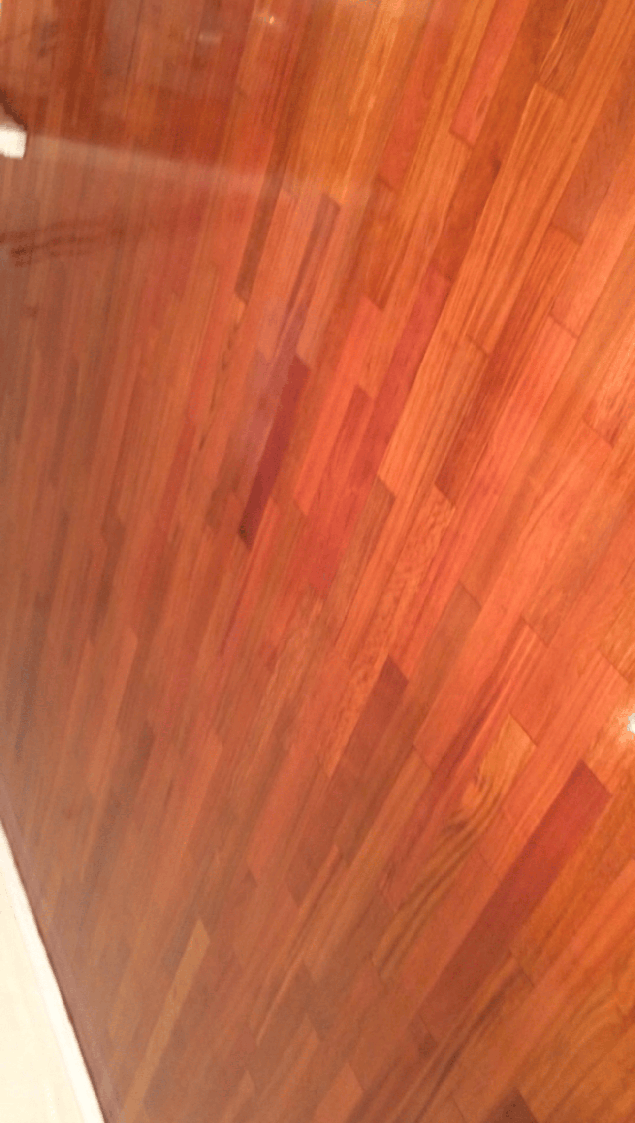 Sablage de plancher de bois exotique chene bresilien avec vernis a l'huile a Terrebonne