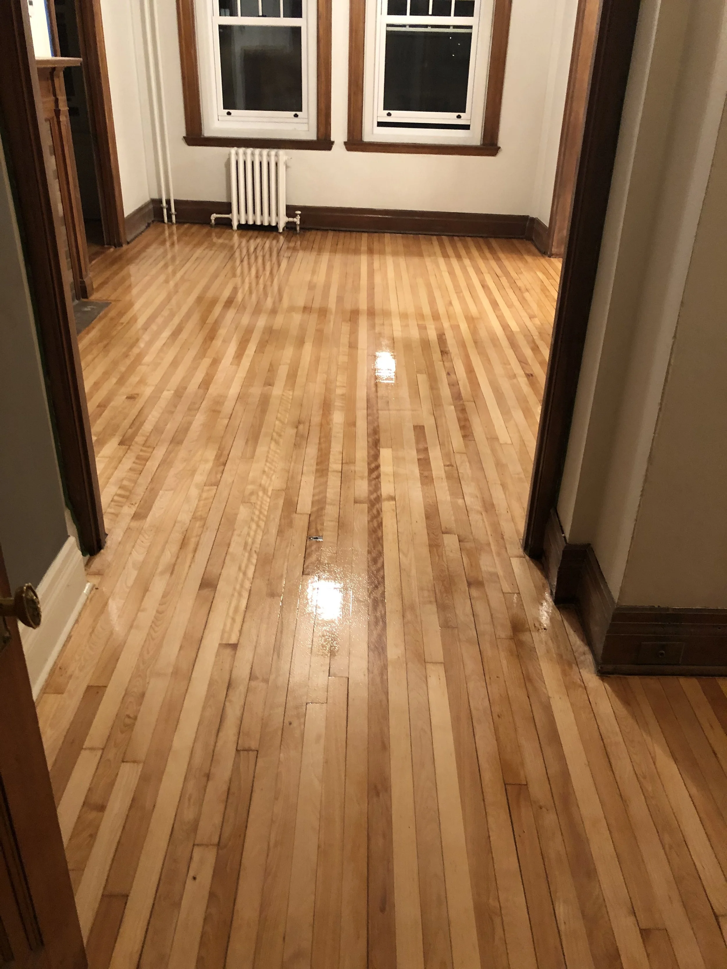 Sablage de plancher d'erable avec vernis a l'huile a Repentigny